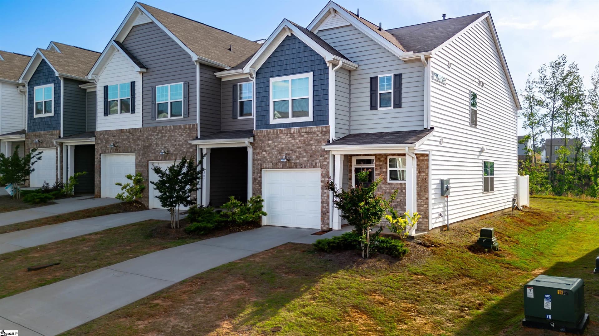 309 E Compass Way