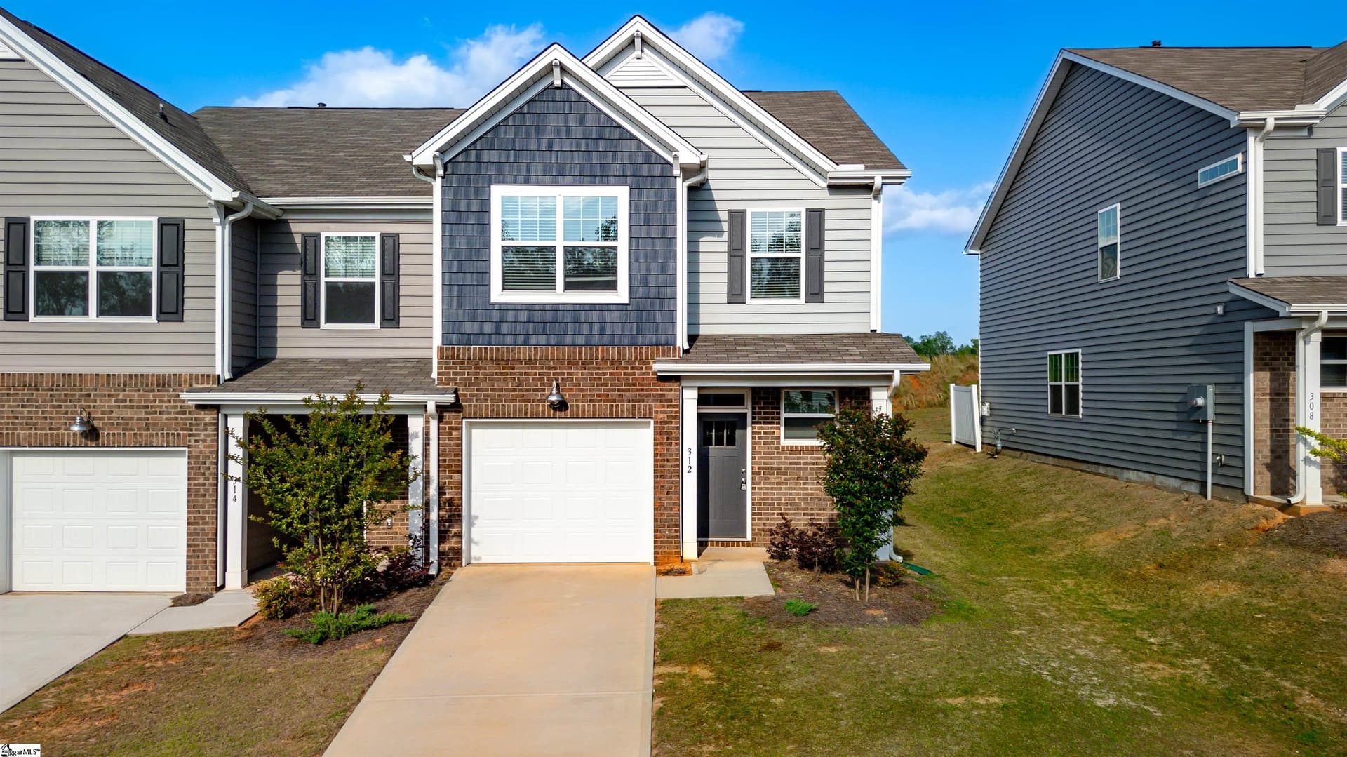 Property image 2 at 312 E Compass Way, Easley, SC 29640