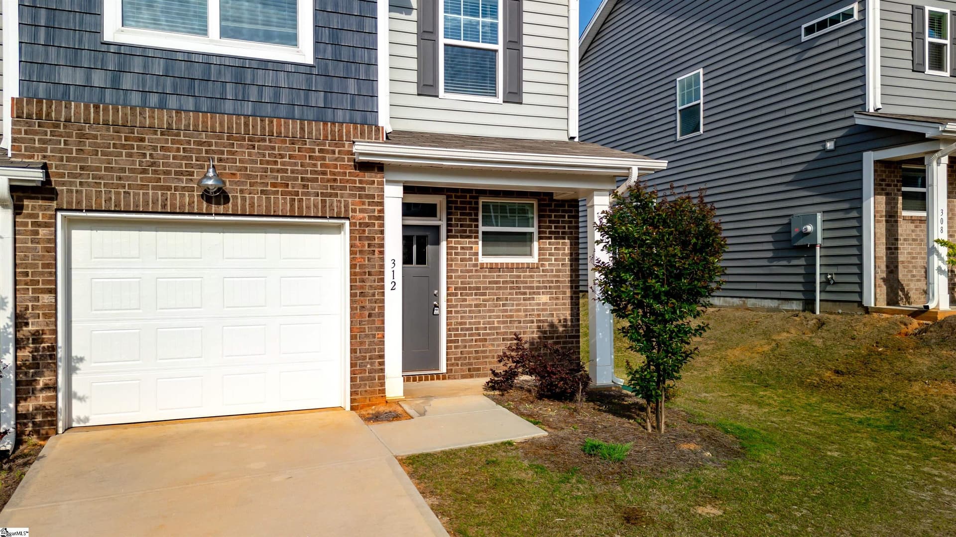 Property image 3 at 312 E Compass Way, Easley, SC 29640