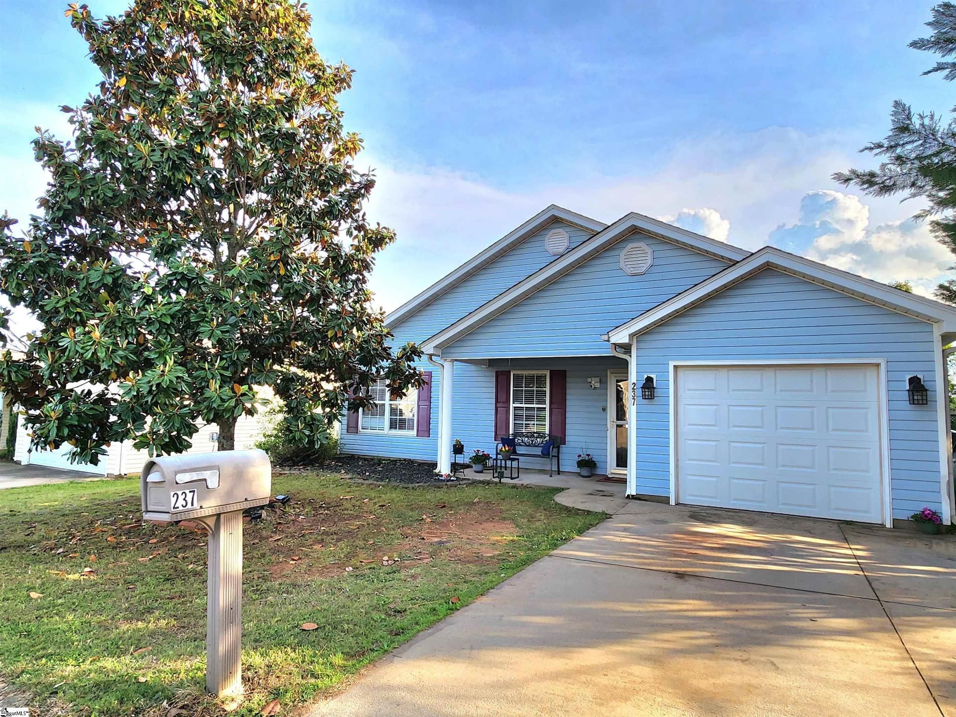 Property image 2 at 237 Ashley Danielle Drive, Duncan, SC 29334