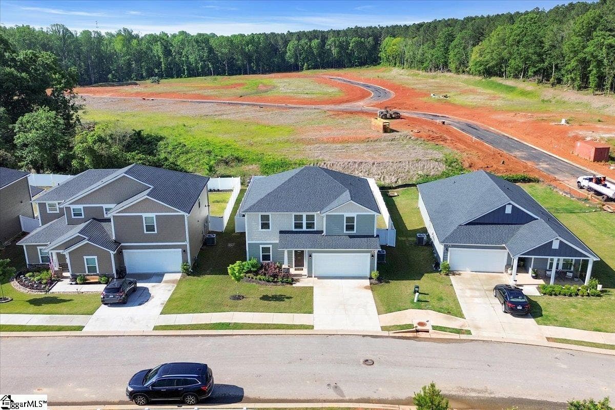 Property image 3 at 204 Hazelcroft Drive, Fountain Inn, SC 29644