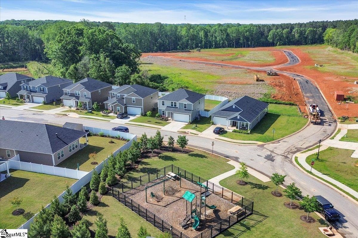 Property image 5 at 204 Hazelcroft Drive, Fountain Inn, SC 29644