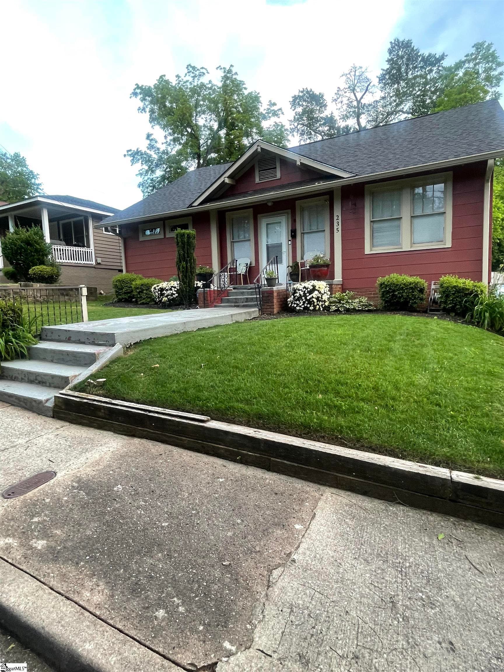 235 Brookwood Terrace