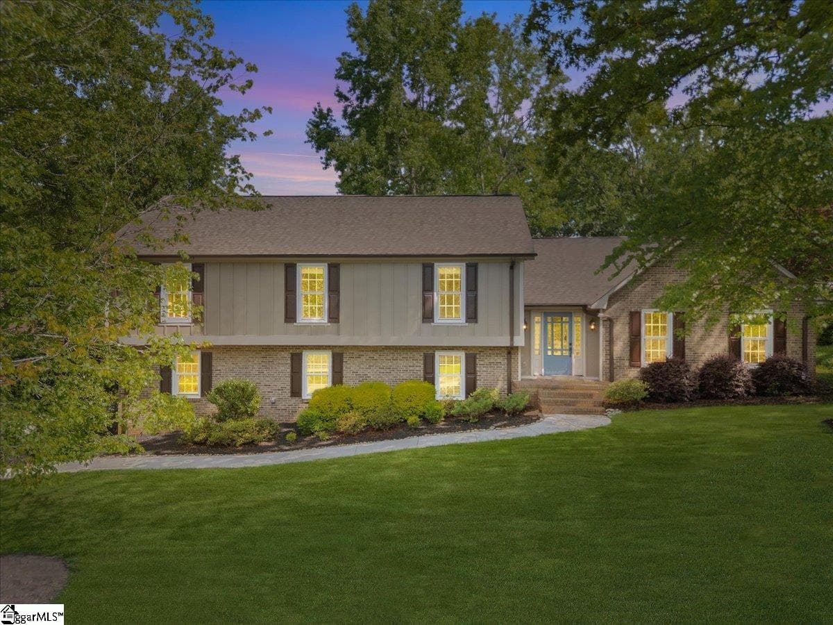 Property image 2 at 120 Cherrywood Trail, Greer, SC 29650