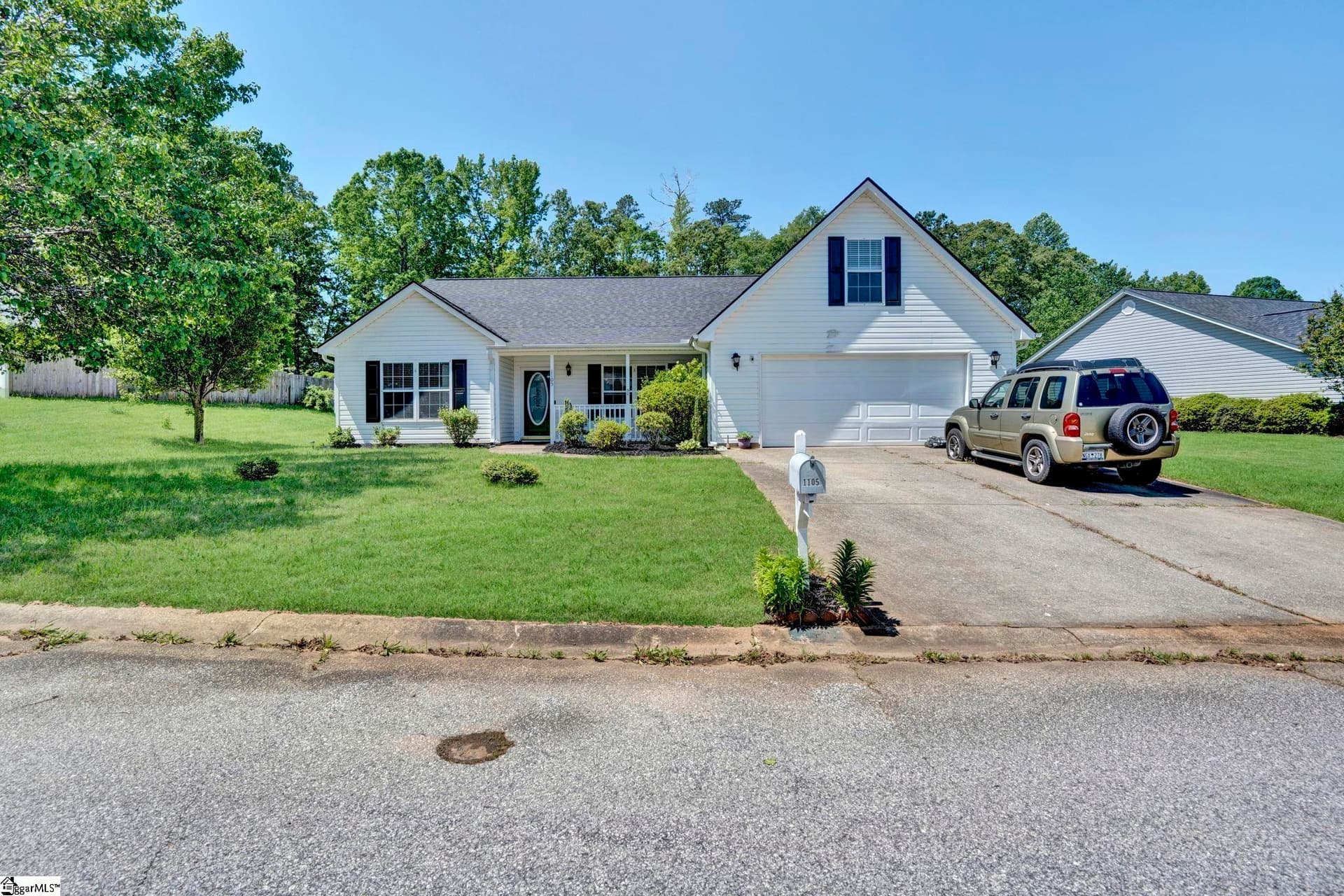 1105 Autumn Leaf Lane