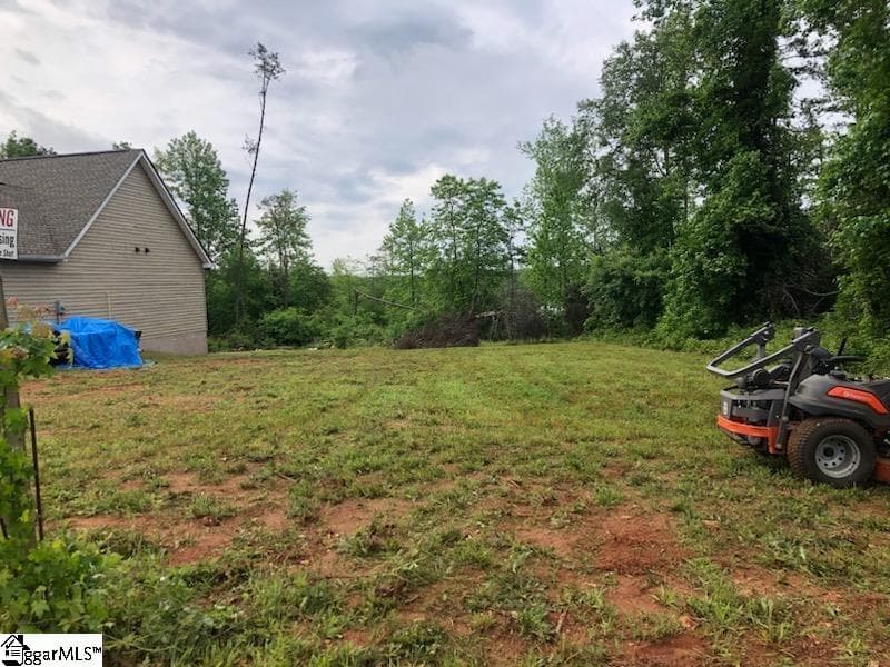 Property image 2 at 302 S Fairfield Road, Greenville, SC 29605