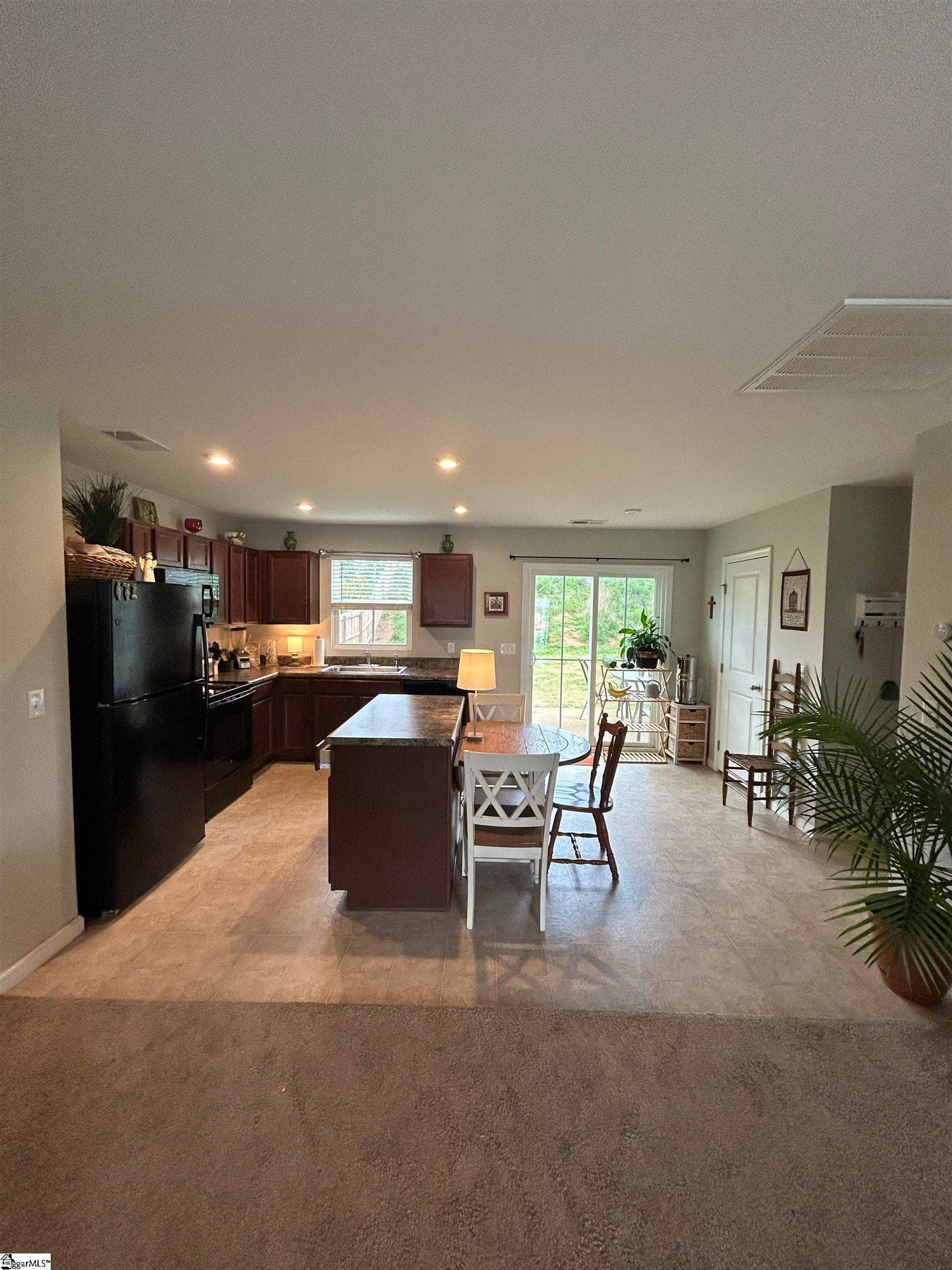 Property image 4 at 11 Torrington Drive, Greenville, SC 29617