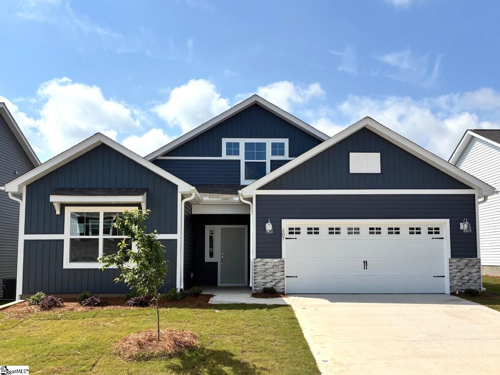 207 Fenner Place