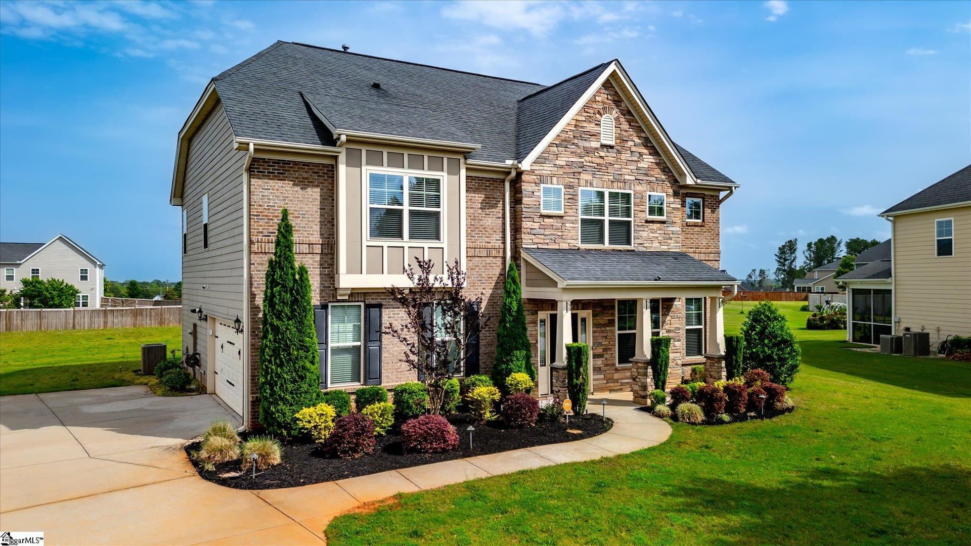 Property image 3 at 606 N Meadows Lane, Easley, SC 29642