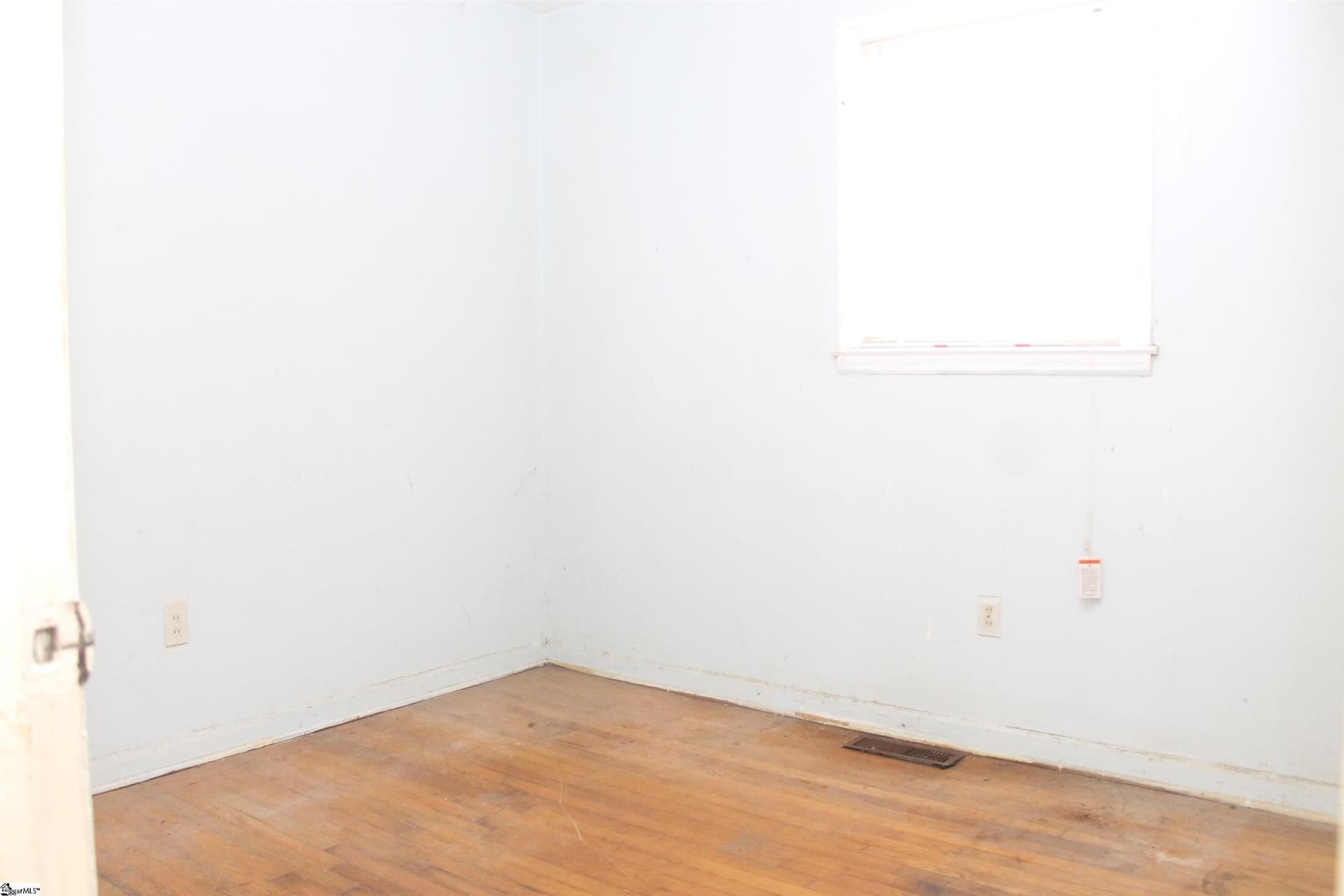 Property image 5 at 206 Ashley Avenue, Greenville, SC 29609-5454