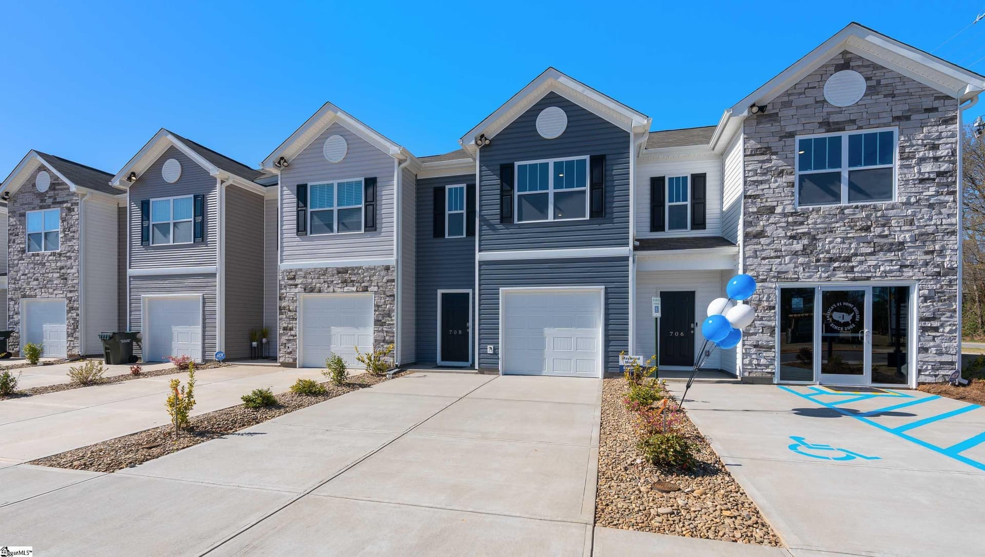 Property image 3 at 708 Embark Circle, Greer, SC 29651