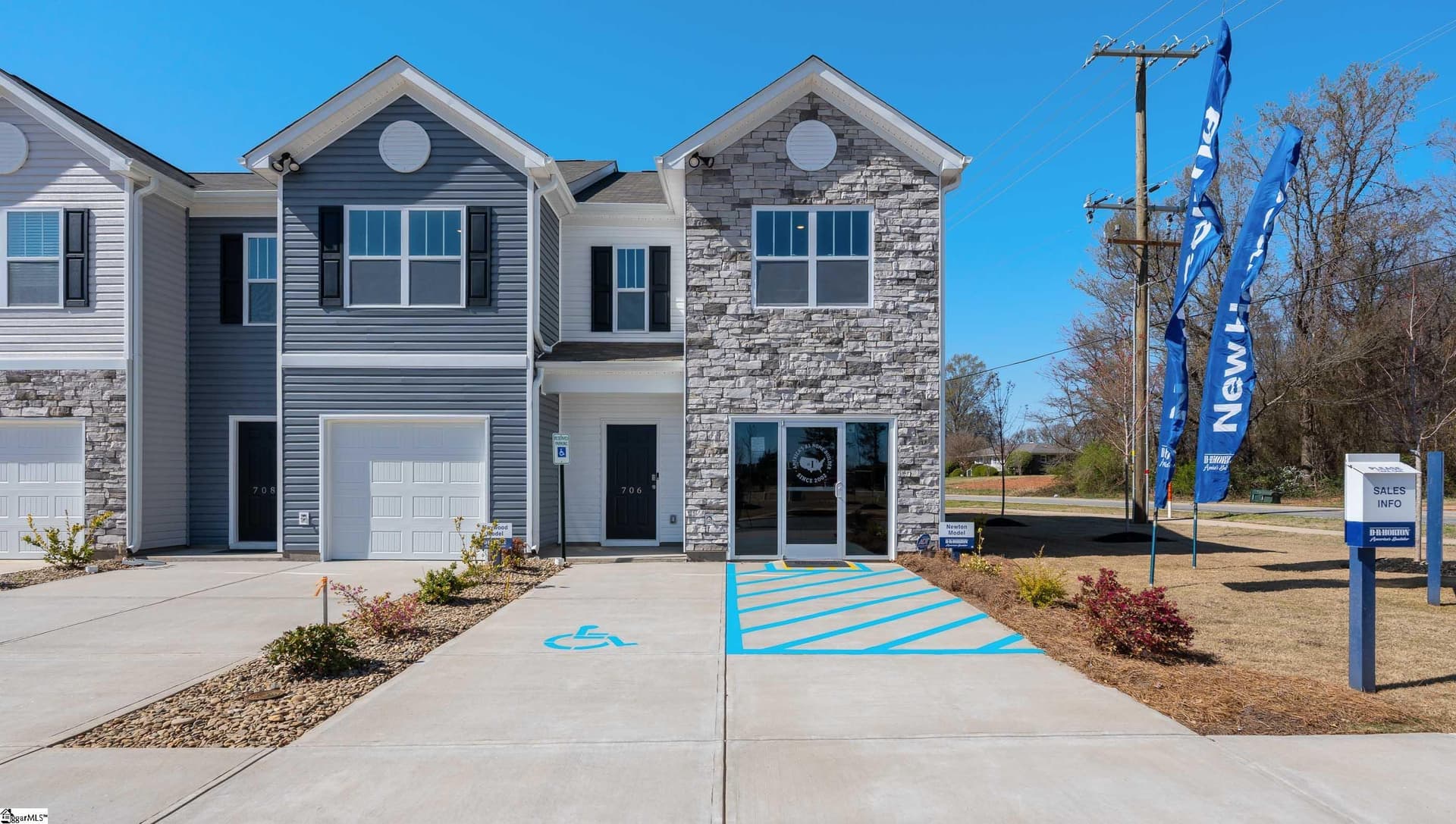 Property image 2 at 706 Embark Circle, Greer, SC 29651