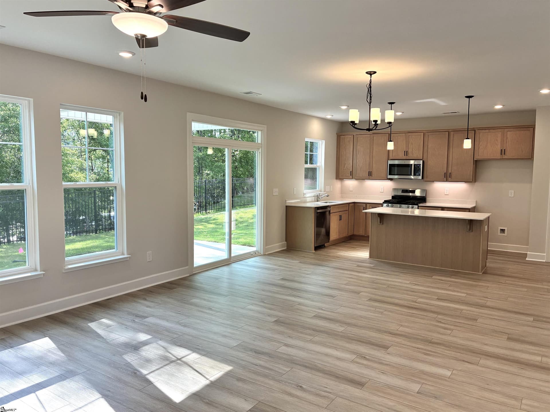Property image 3 at 308 Ridgepark Lane, Greenville, SC 29607