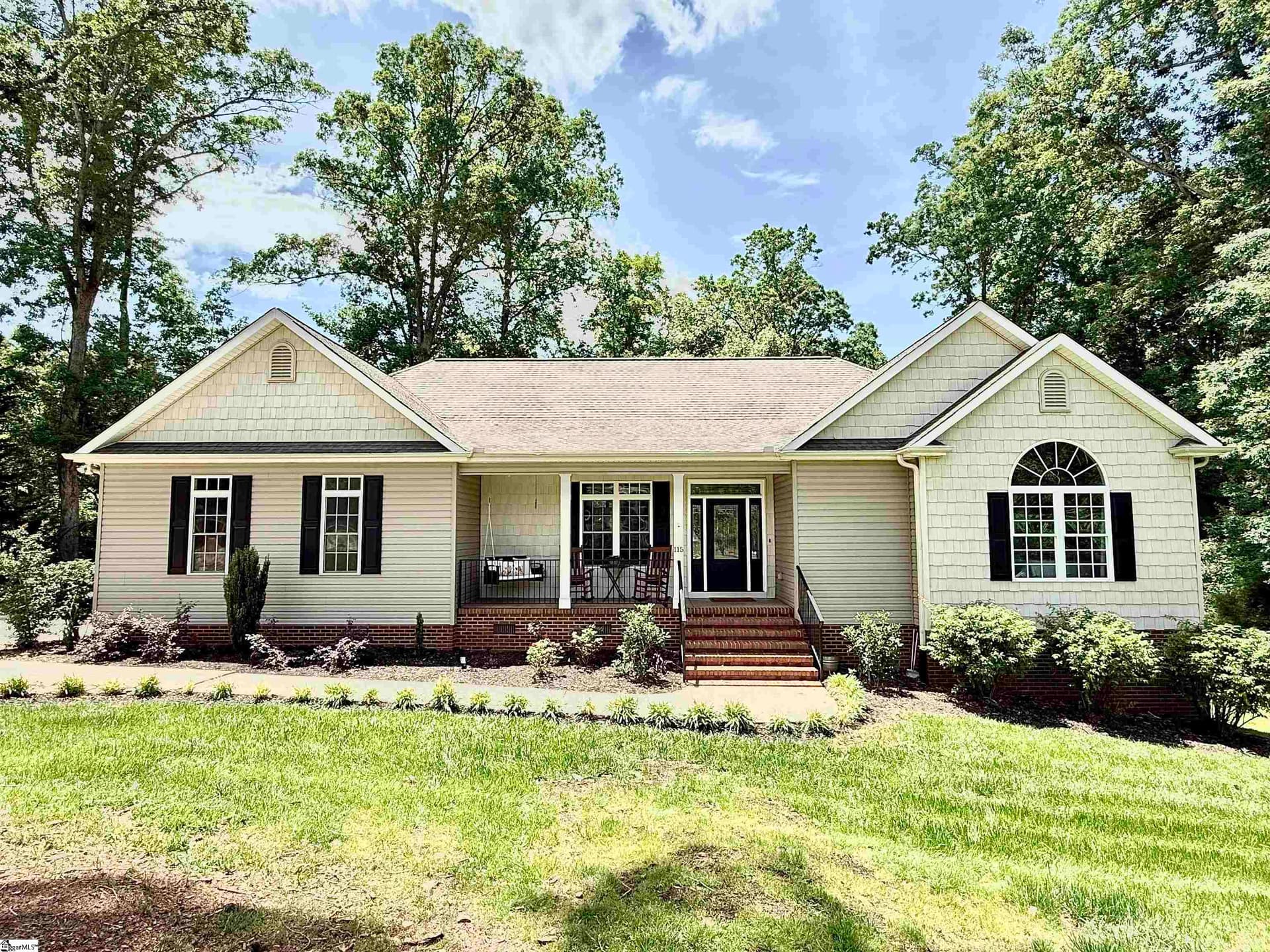 Welborn Acres, Anderson Community