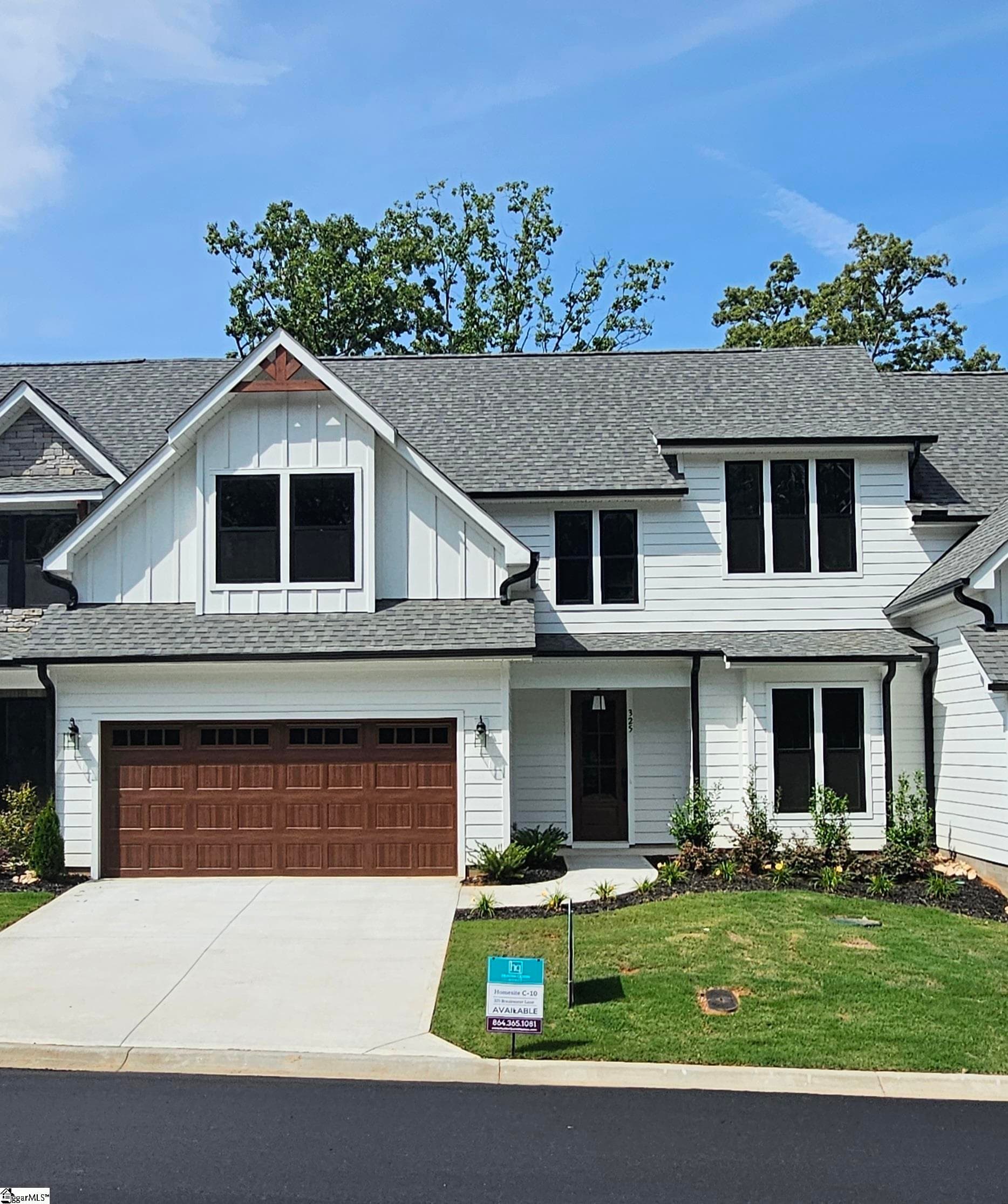 325 Breakwater Lane