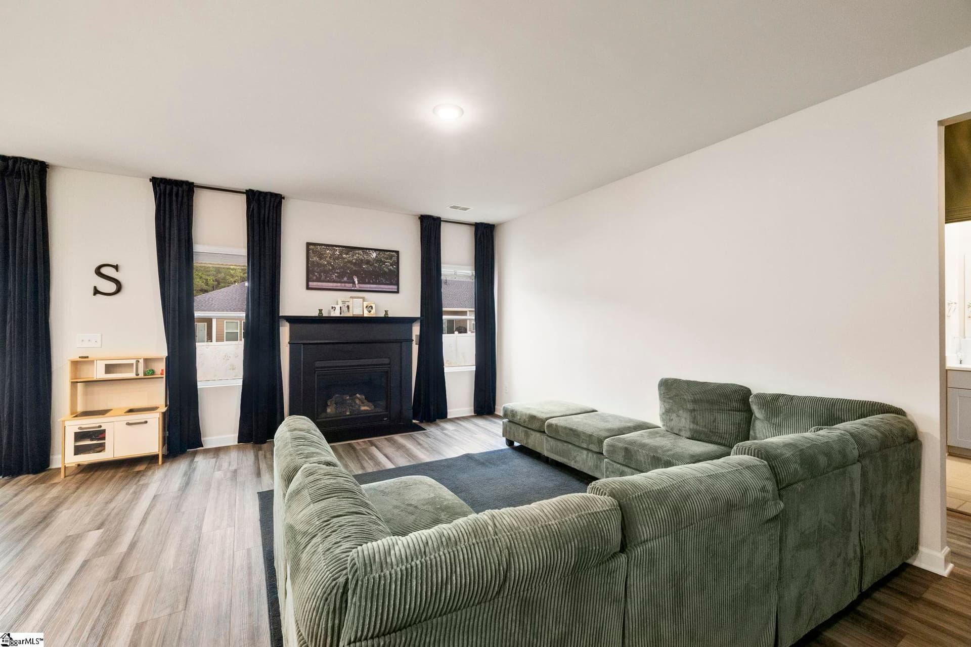 Property image 5 at 813 Elgon Walk Drive, Fountain Inn, SC 29644