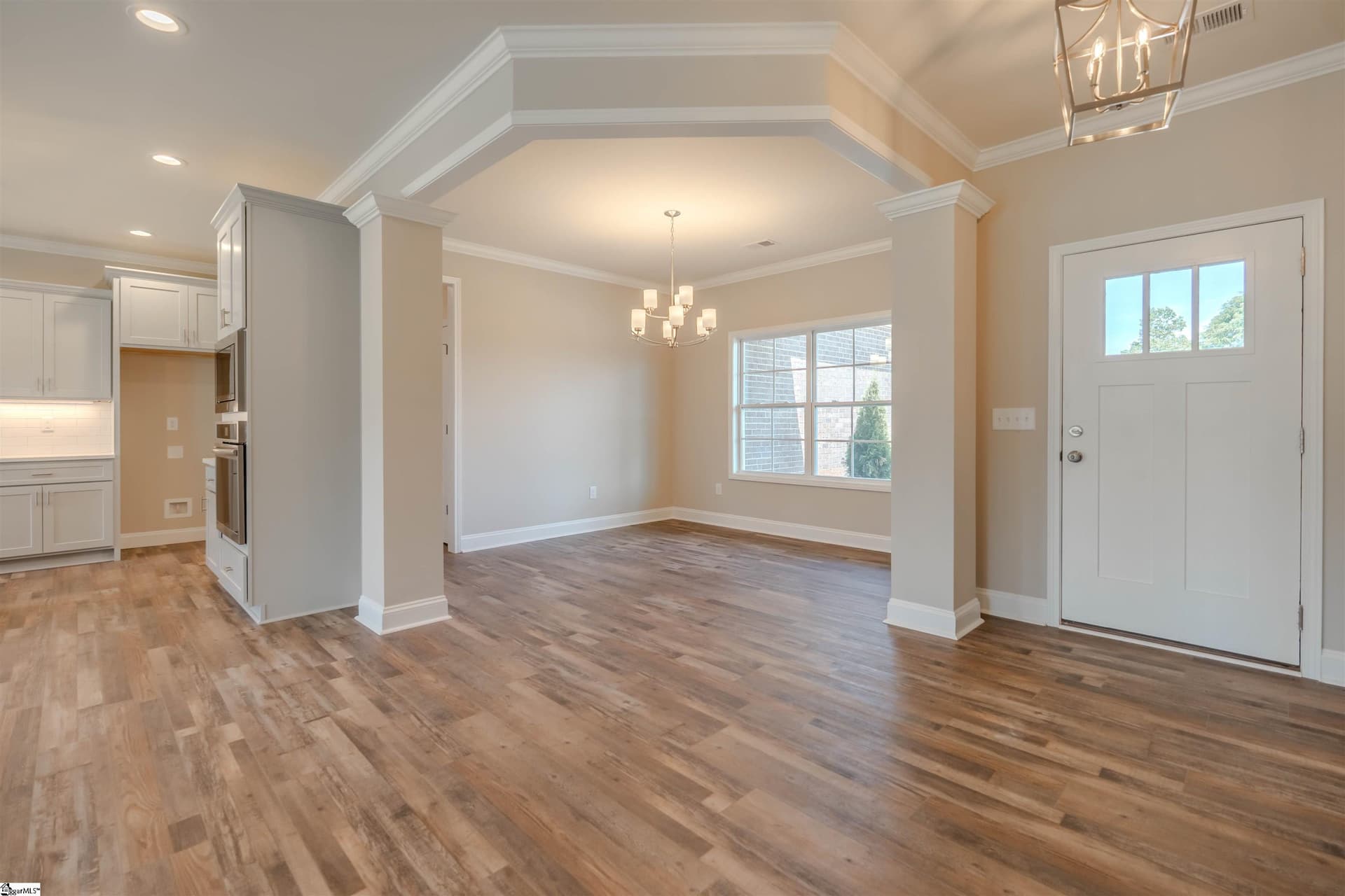 Property image 2 at 108 Willett Trail, Taylors, SC 29687