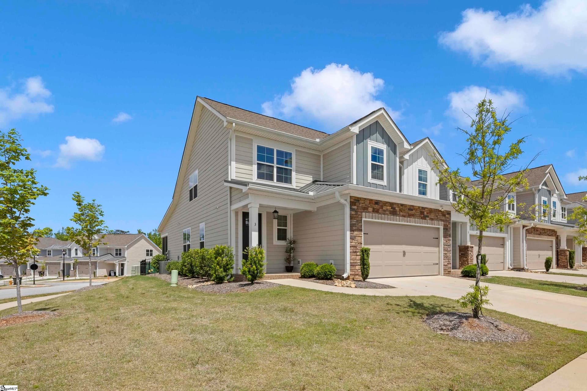 3 Hasbrook Lane