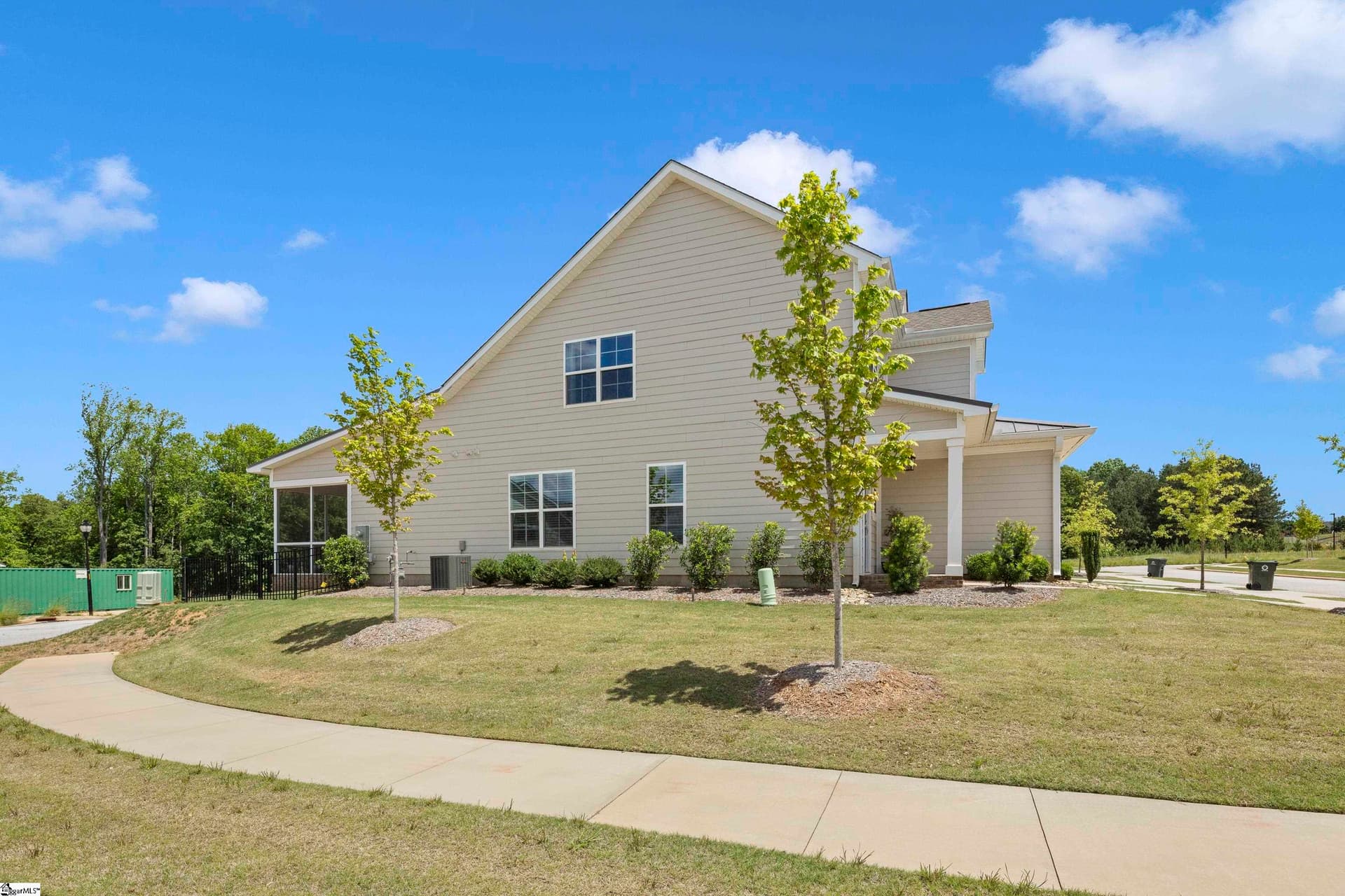 Property image 3 at 3 Hasbrook Lane, Greenville, SC 29607