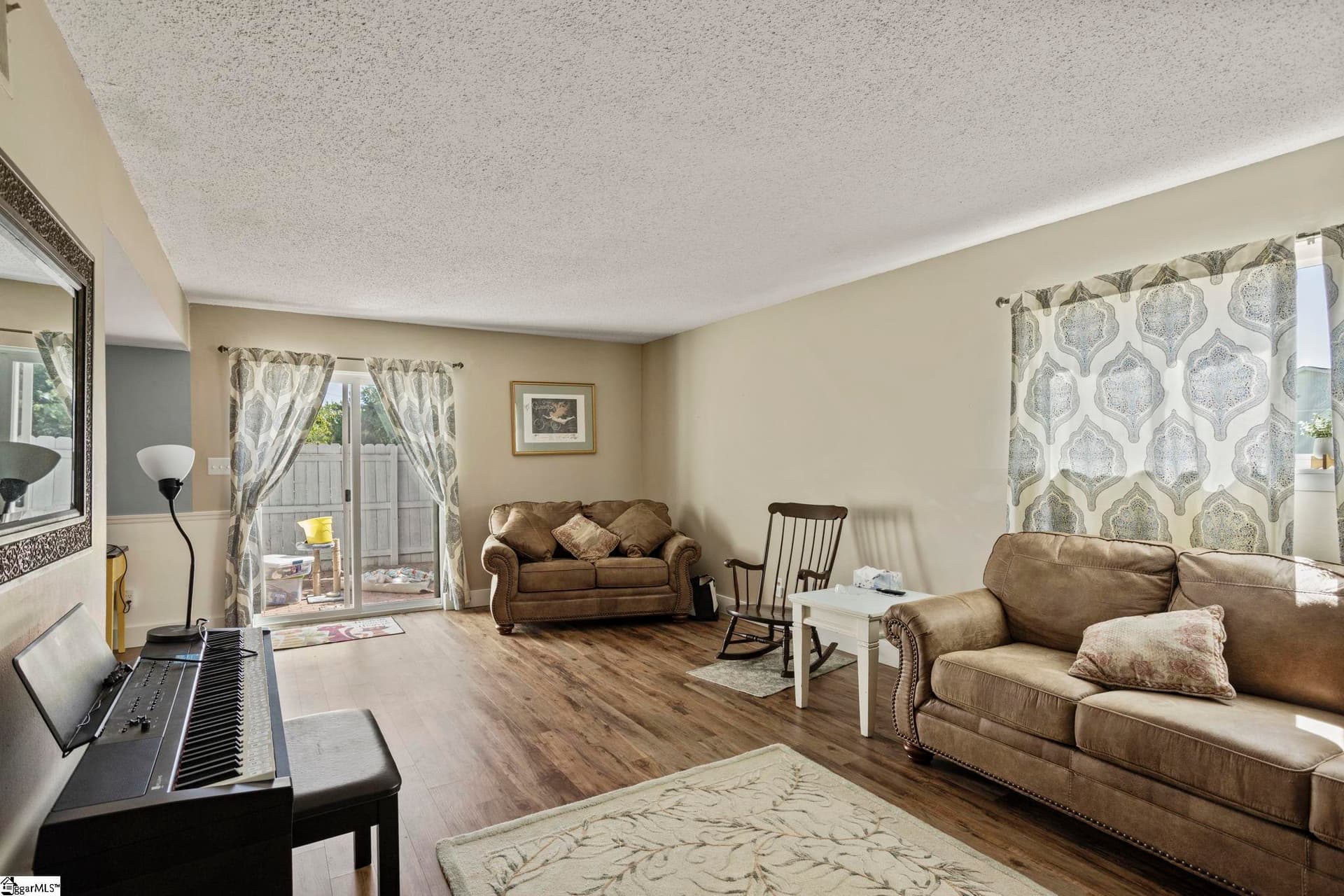 Property image 2 at 1 Briarcreek Place, Greenville, SC 29615