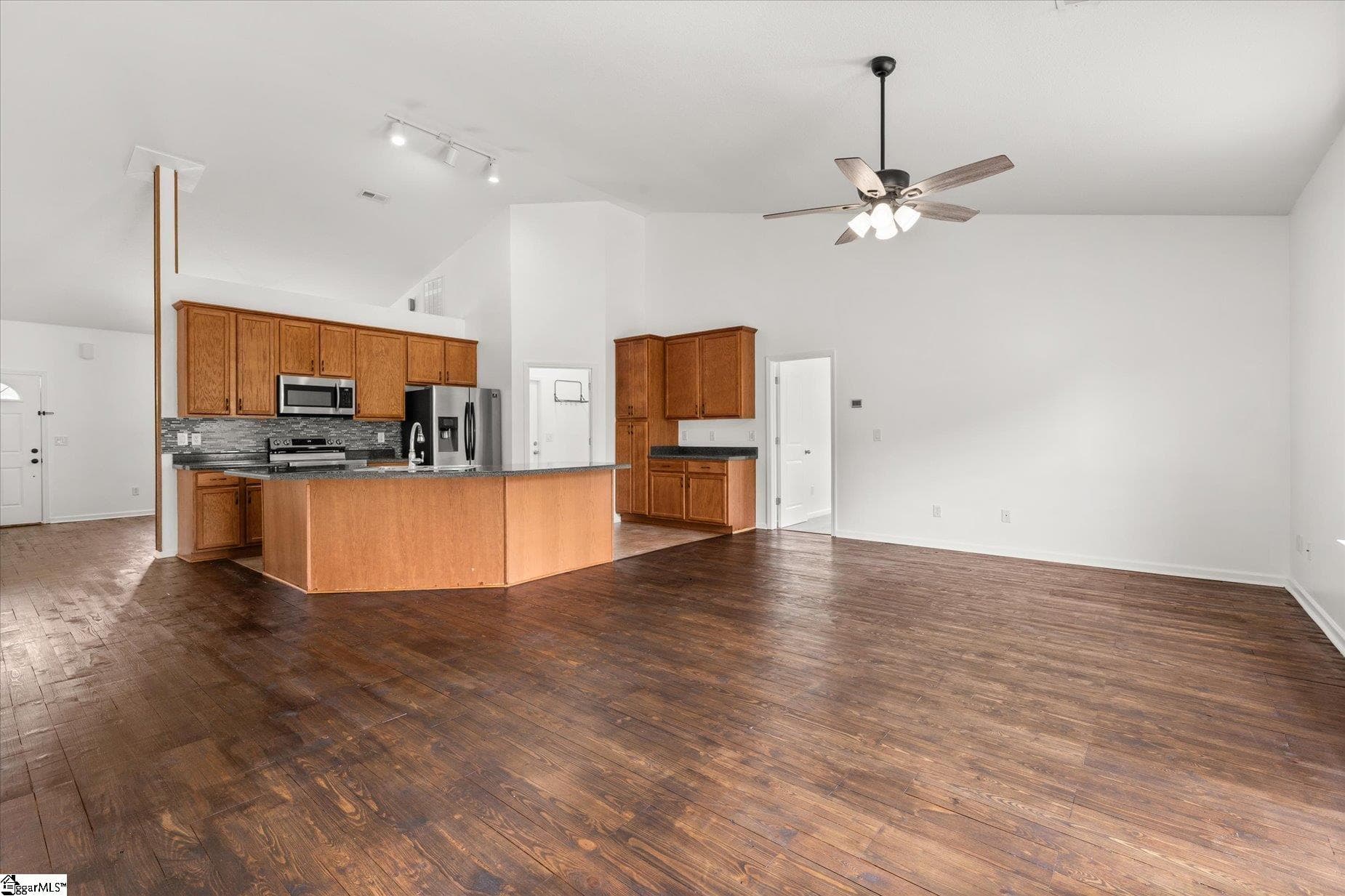 Property image 3 at 124 Bascom Court, Greer, SC 29650