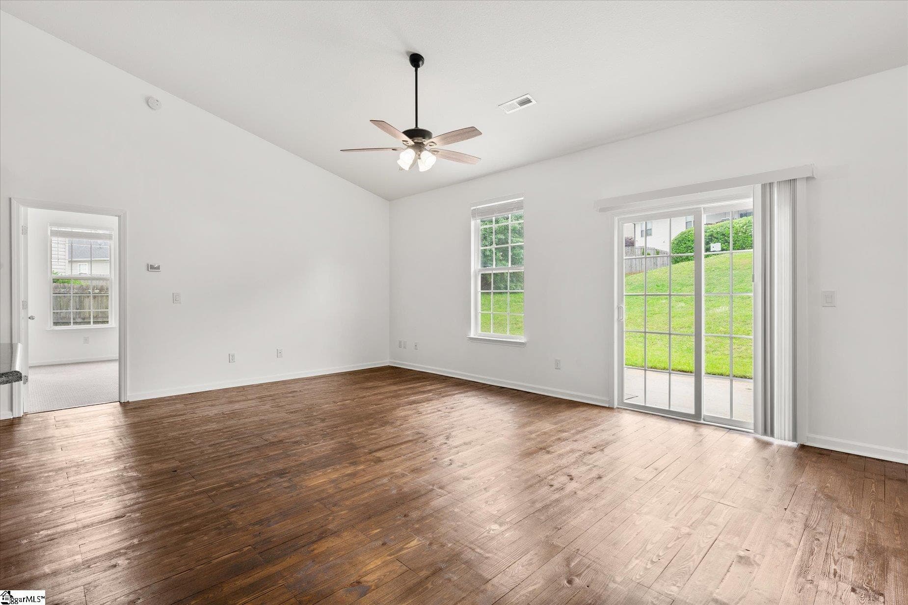 Property image 4 at 124 Bascom Court, Greer, SC 29650