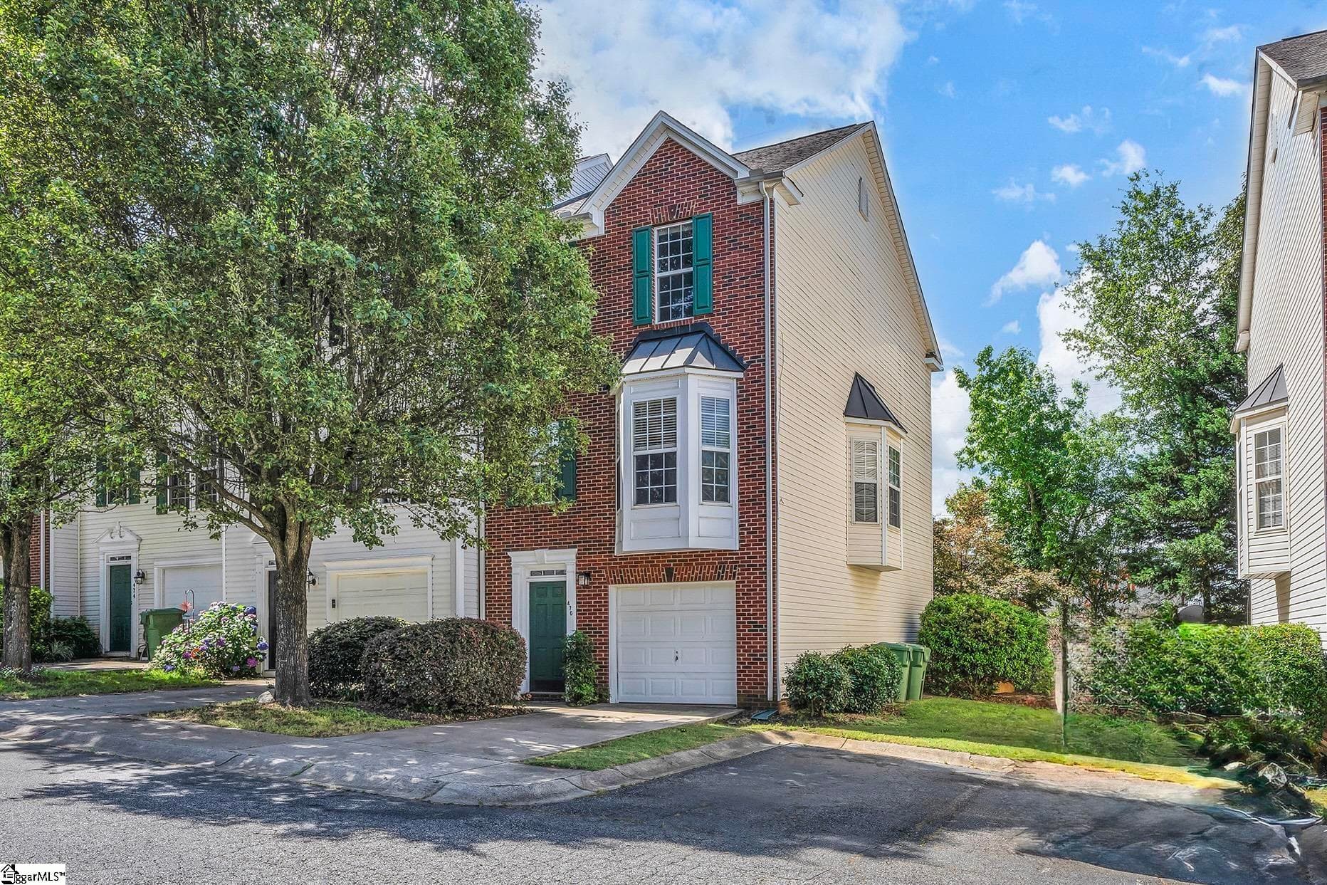 470 Canewood Place