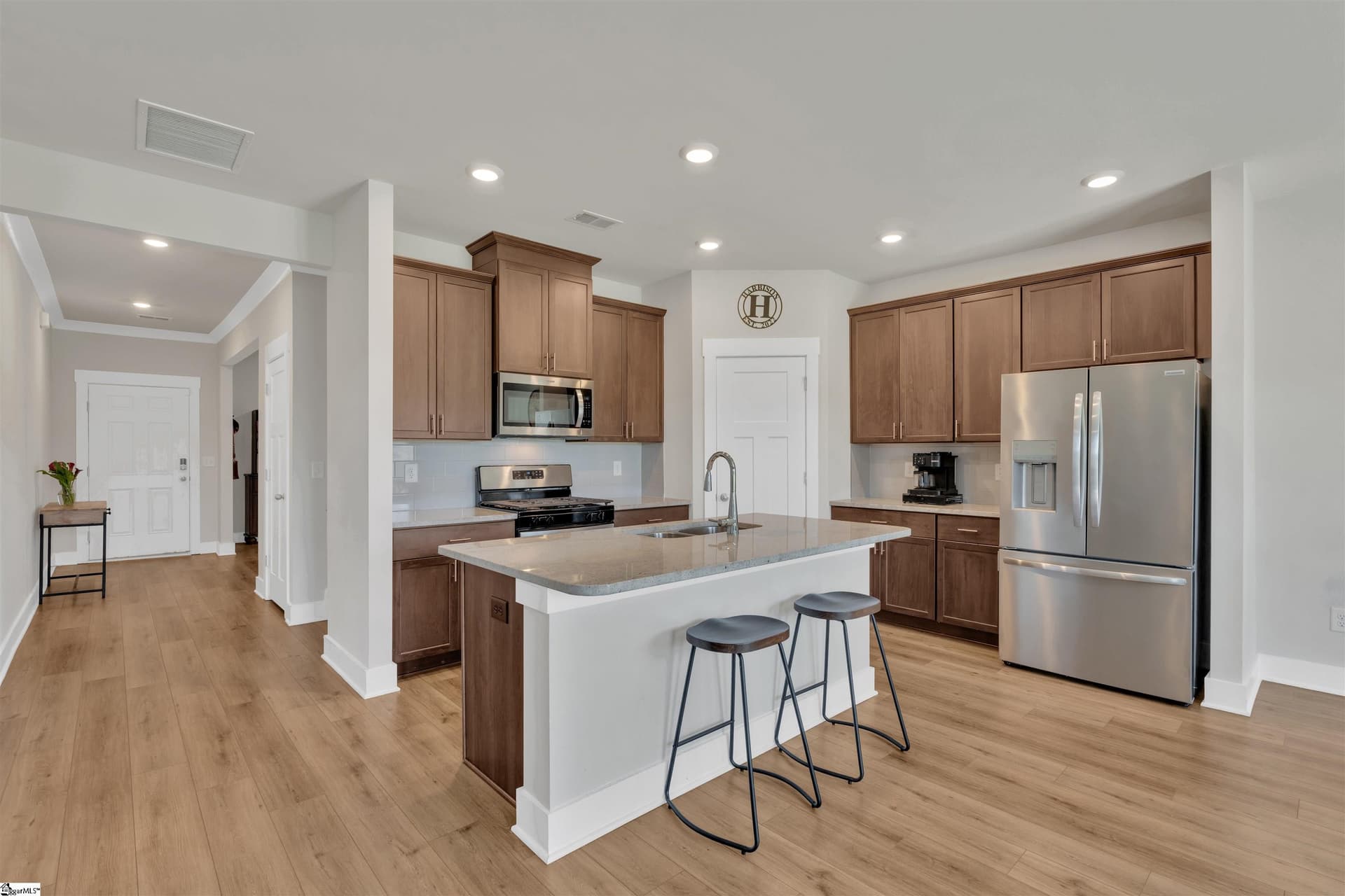 Property image 3 at 6 Shorncliffe Road, Simpsonville, SC 29680