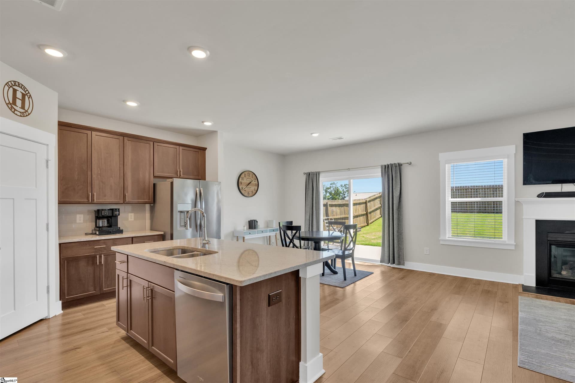 Property image 4 at 6 Shorncliffe Road, Simpsonville, SC 29680