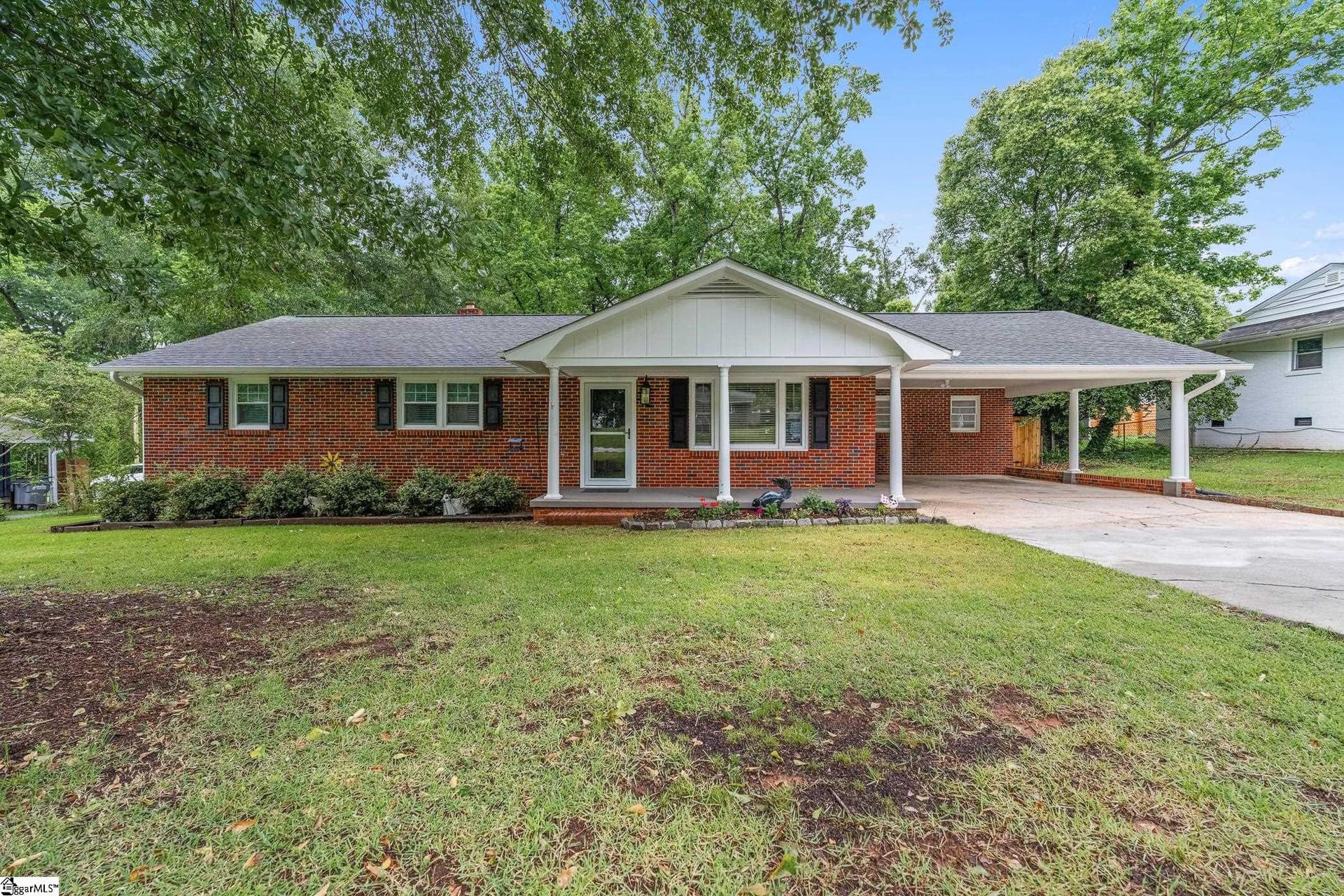 Property image 4 at 502 Hunts Bridge Road, Greenville, SC 29617