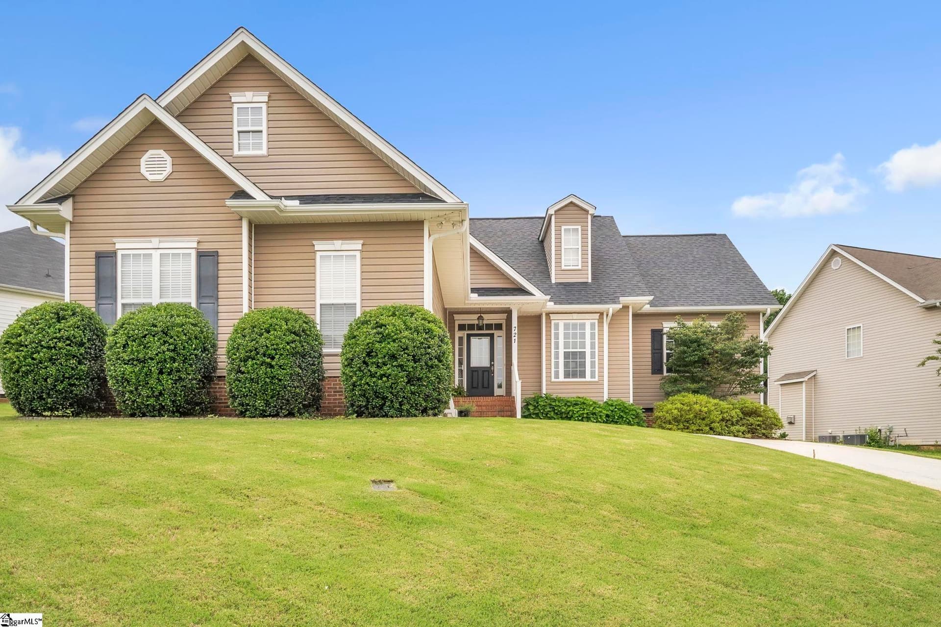 721 Dutchman Court