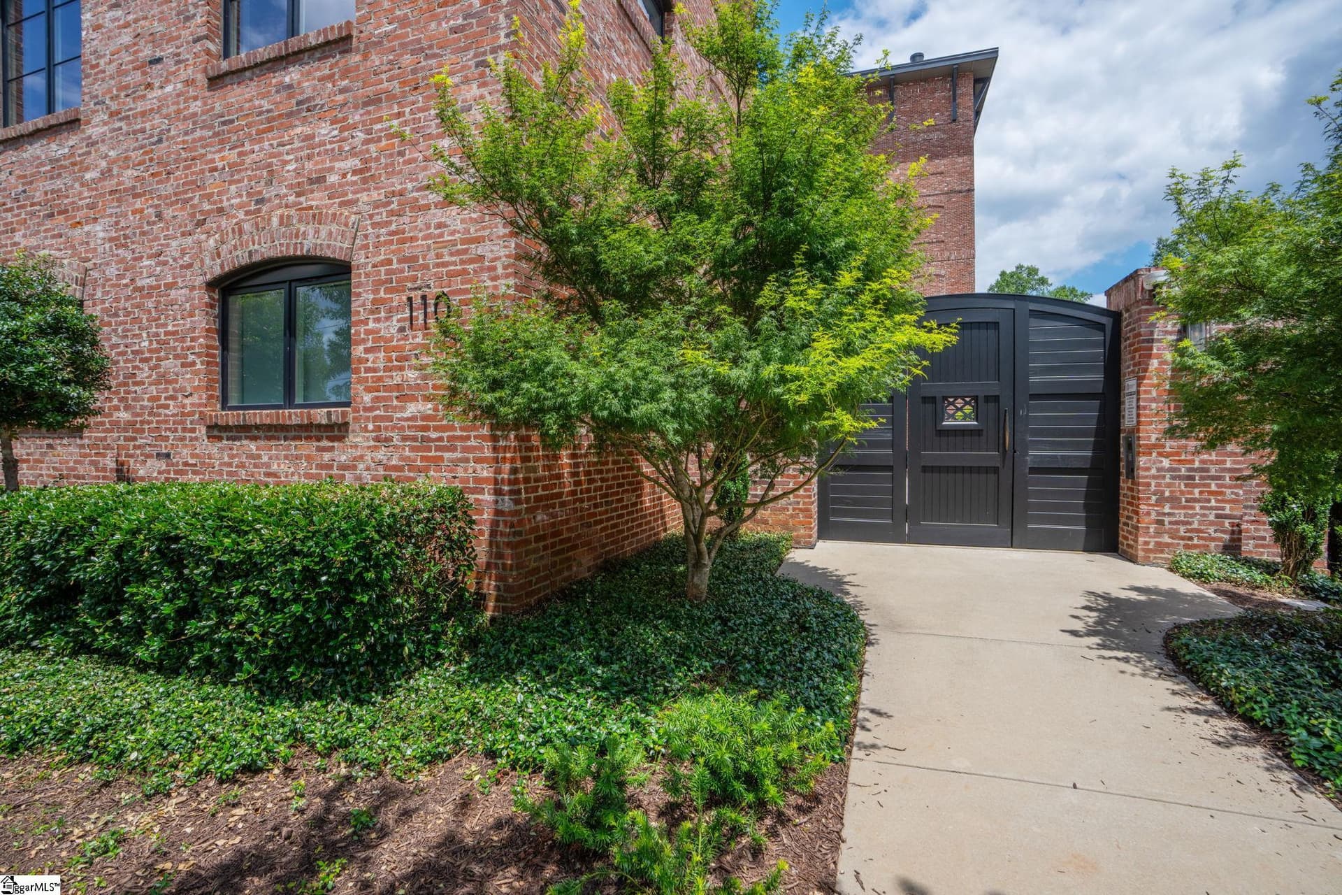 Property image 4 at 110 N Markley Street, Greenville, SC 29601