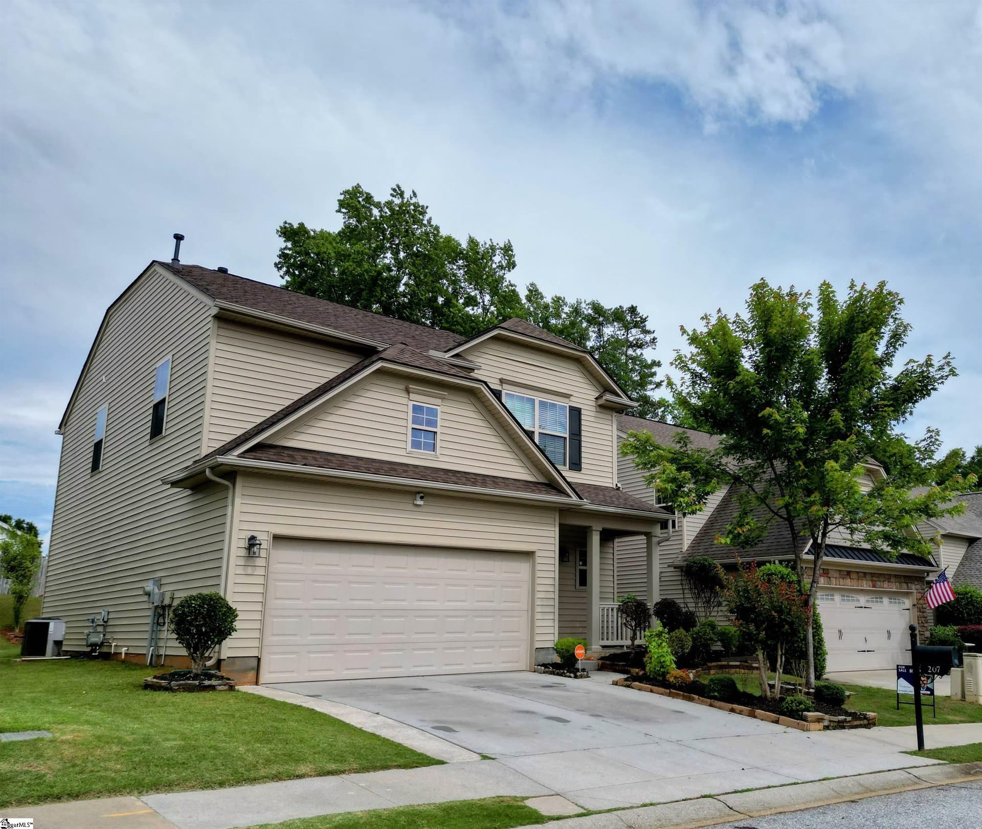 Property image 2 at 207 Penrith Court, Simpsonville, SC 29681-8173