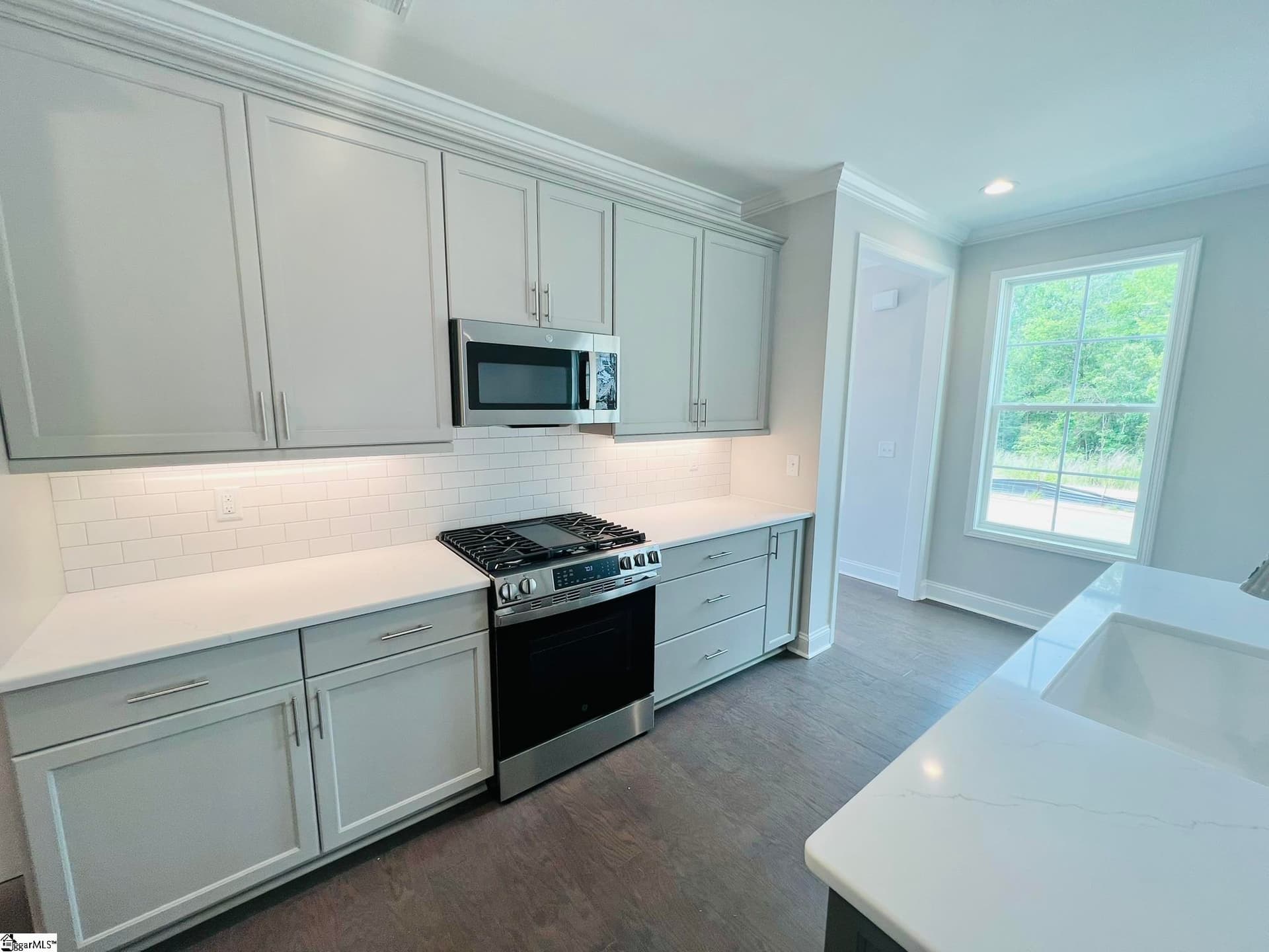 Property image 3 at 47 Hensley Road, Greenville, SC 29607
