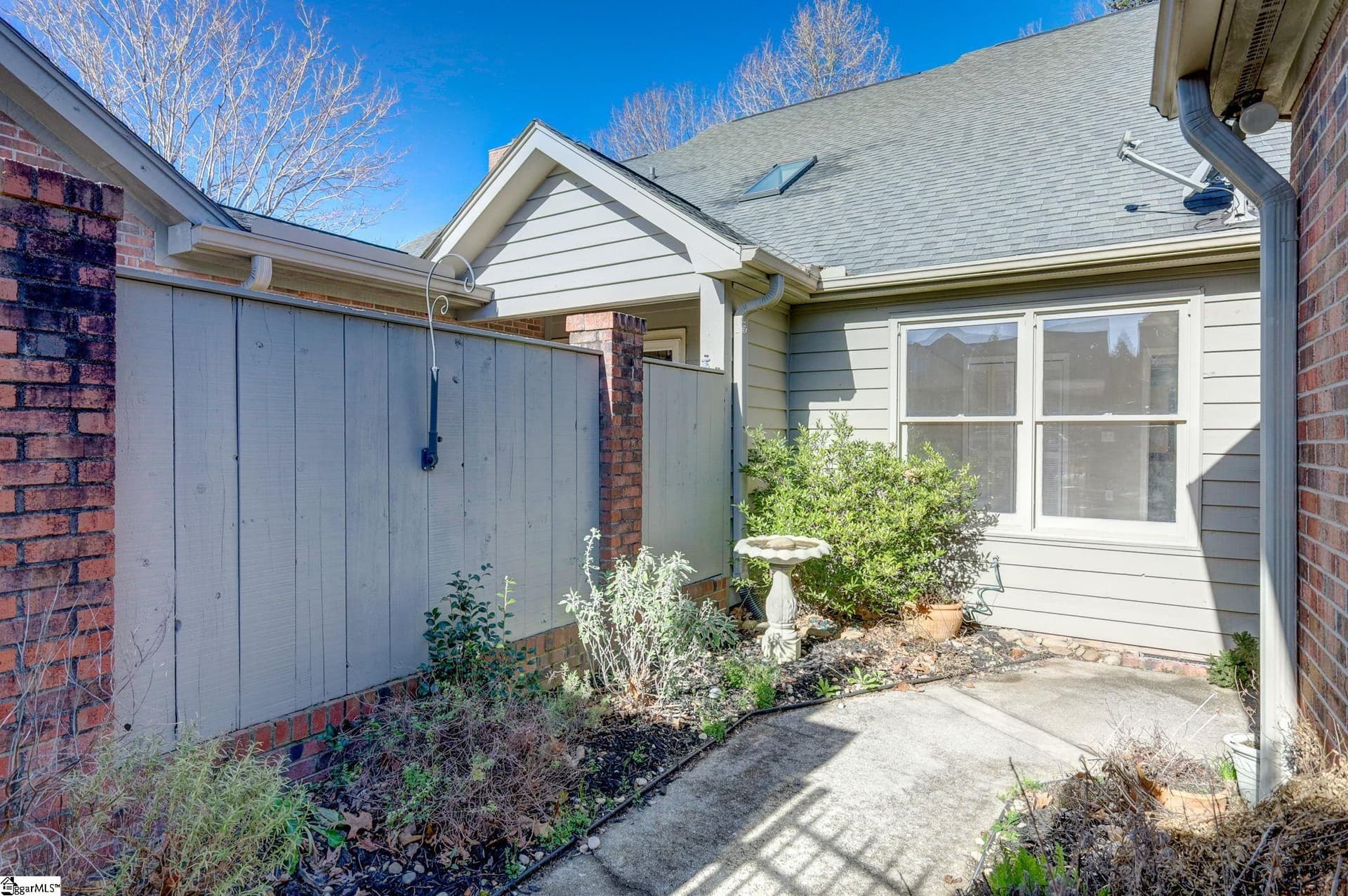 Property image 3 at 409 Hunters Circle, Greenville, SC 29617