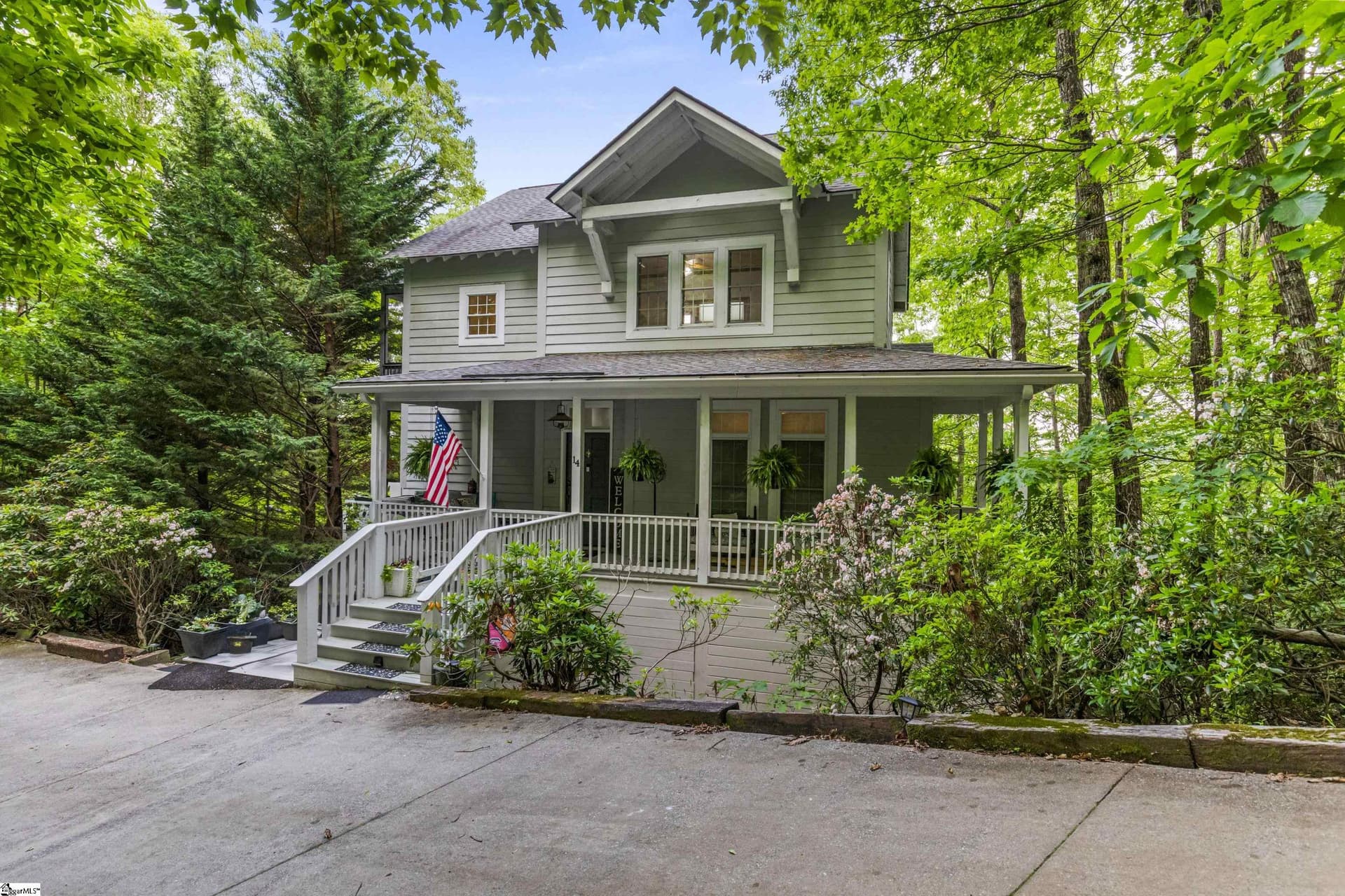 14 Woodbine Drive