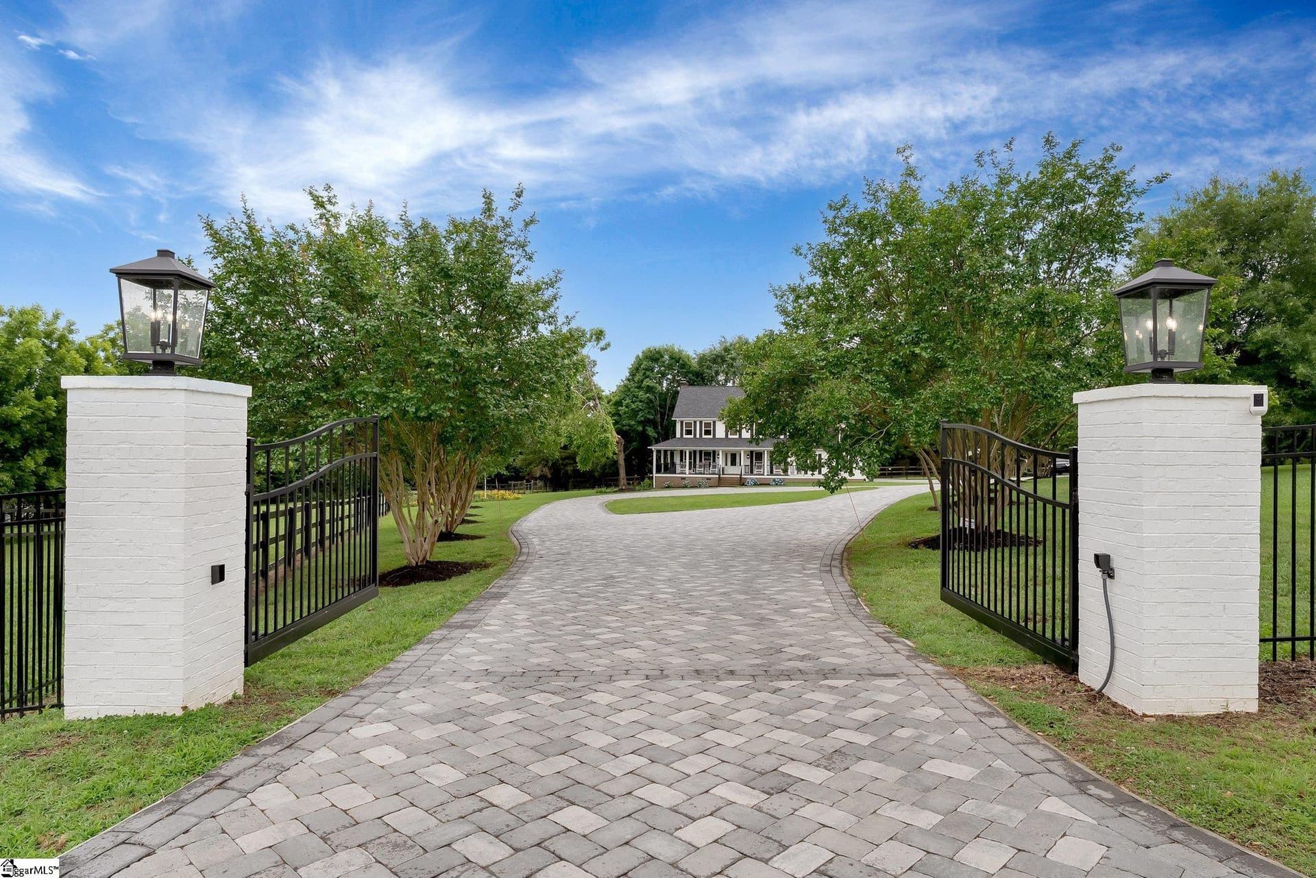 206 Bruce Meadow Road