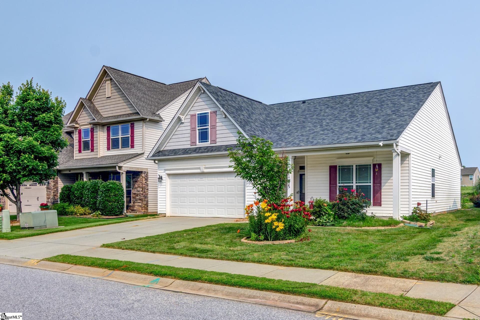 Property image 2 at 10 Mcfadden Drive, Simpsonville, SC 29680