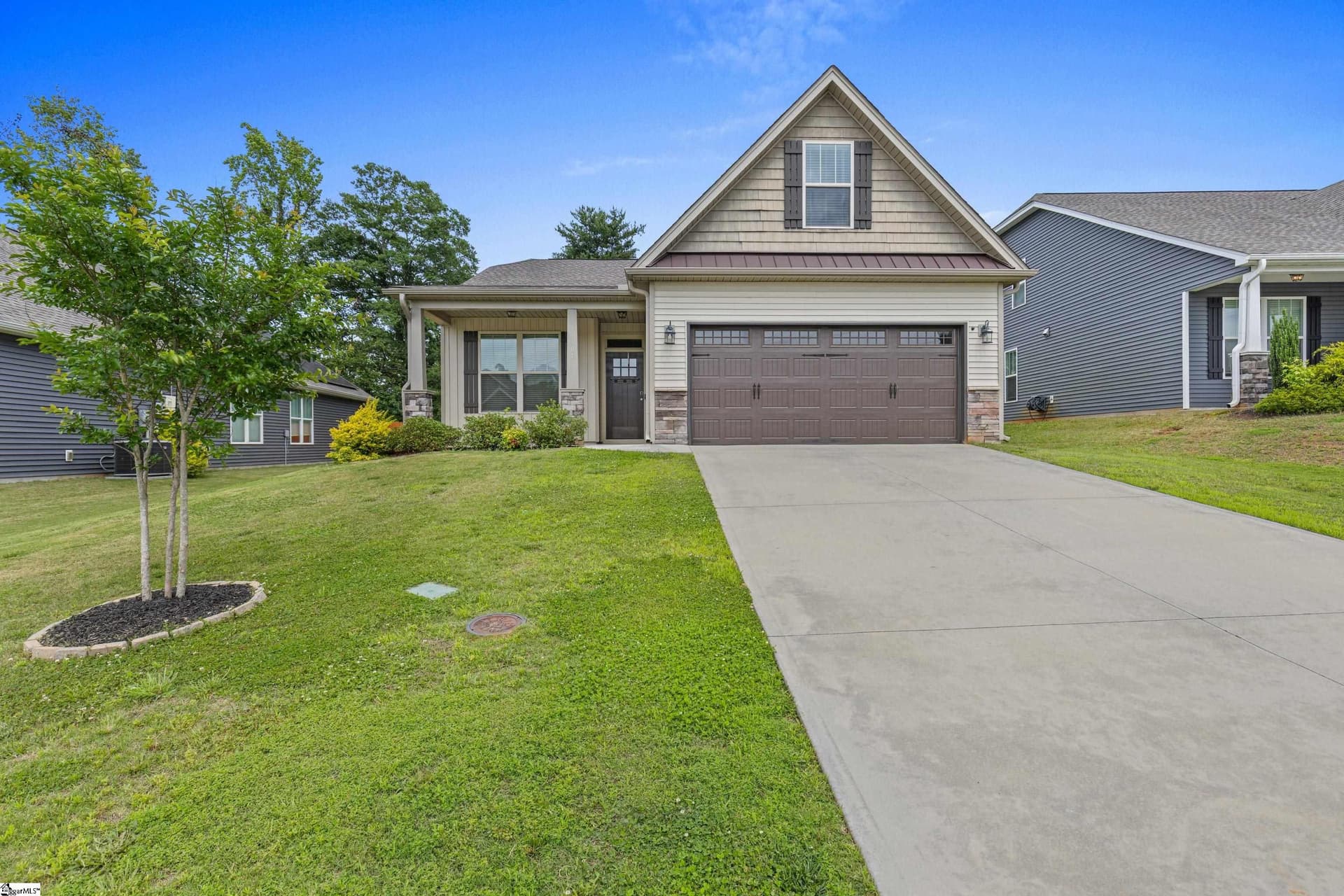 104 Forest Ride Way