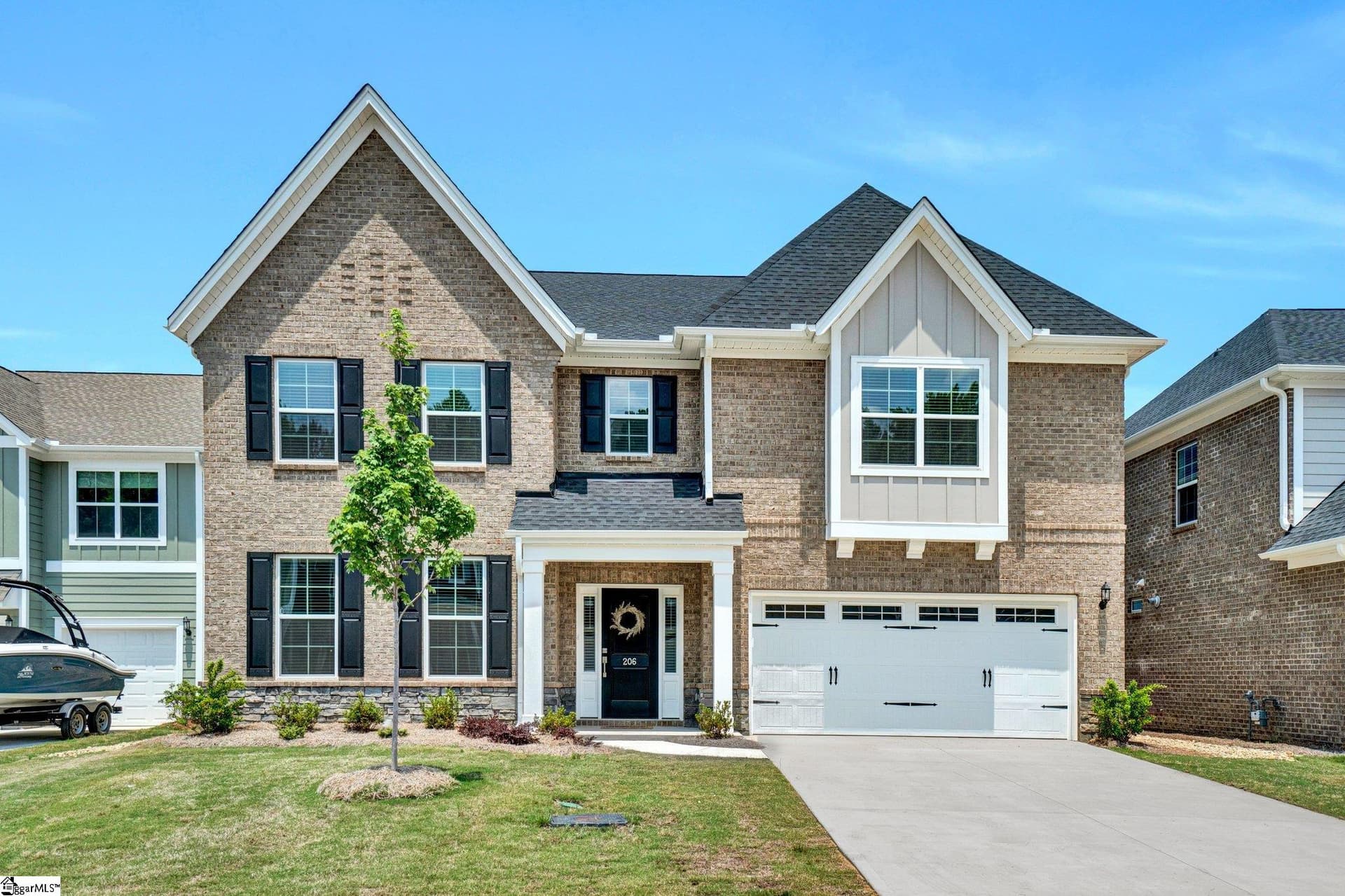 206 Hoss Trail