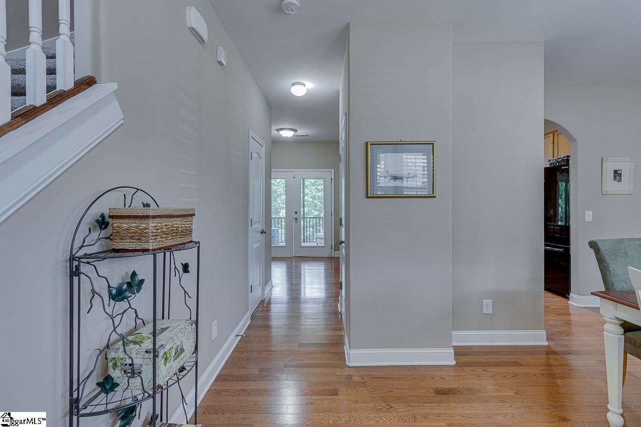 Property image 5 at 133 Stoneledges Lane, Taylors, SC 29687