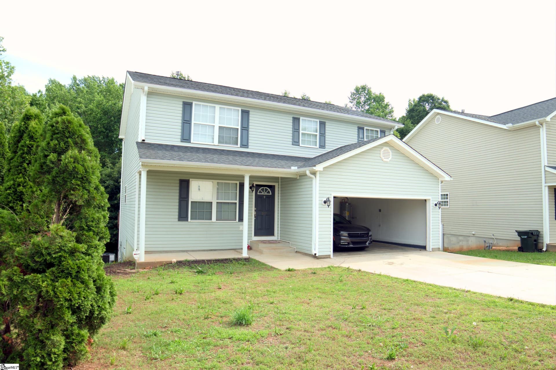 Carman Glen, Greer Community