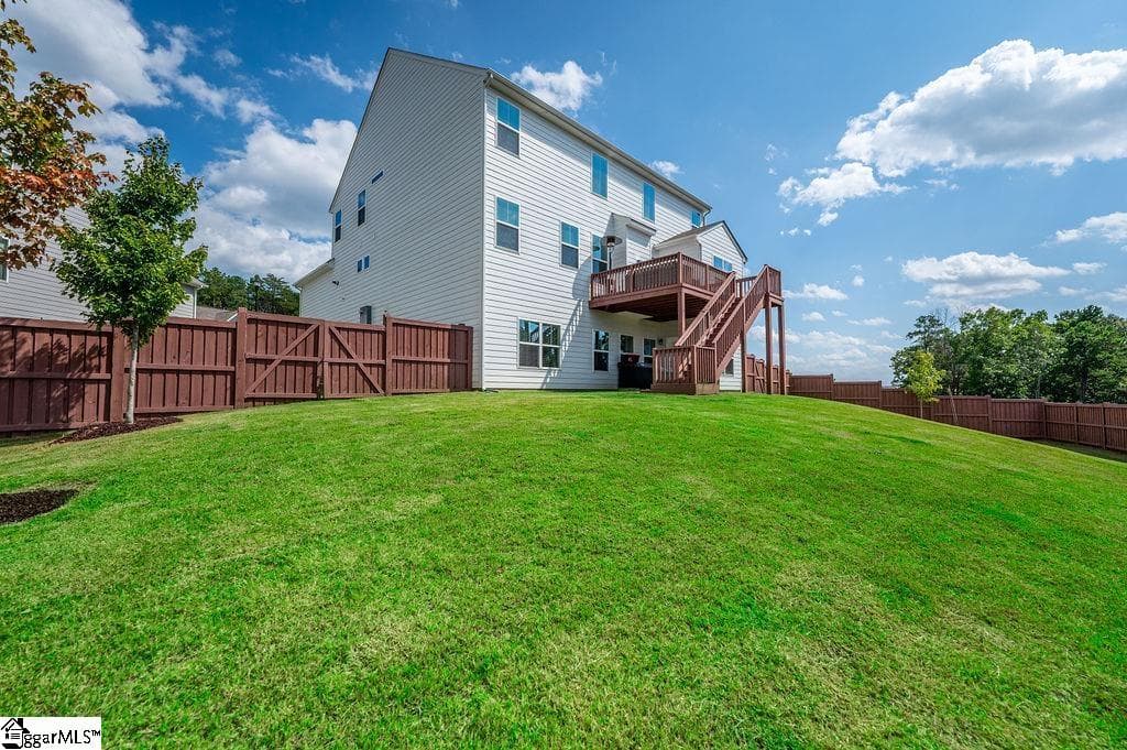 Property image 3 at 147 Bellecrest Lane, Greenville, SC 29607