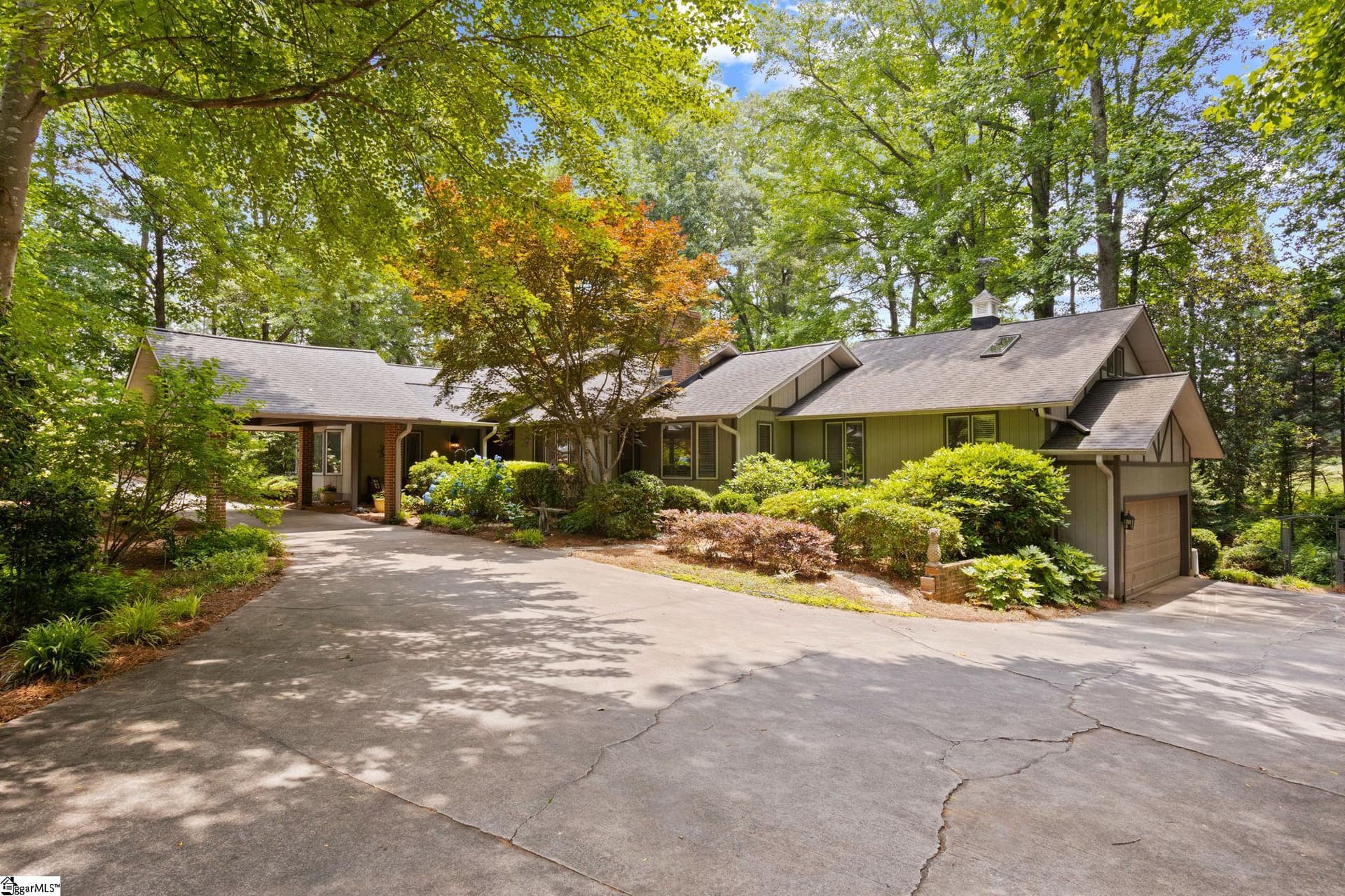 100 Sunrise Valley Road