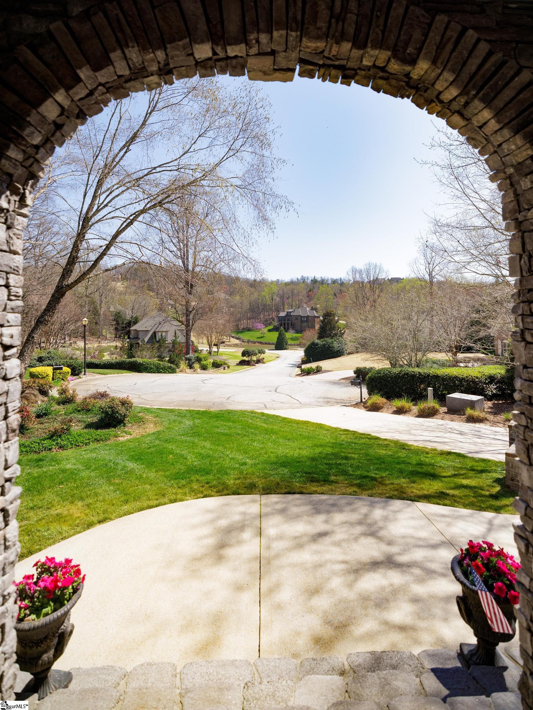 Property image 3 at 7 Collina Court, Greenville, SC 29609