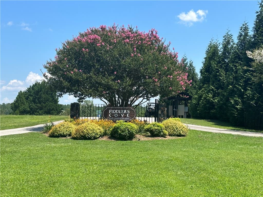 Property image 1 at 1 A The Bear Boulevard, Tamassee, SC 29686