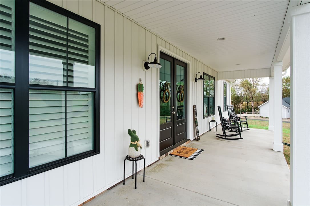 Property image 3 at 205 Nellie Road, Walhalla, SC 29691