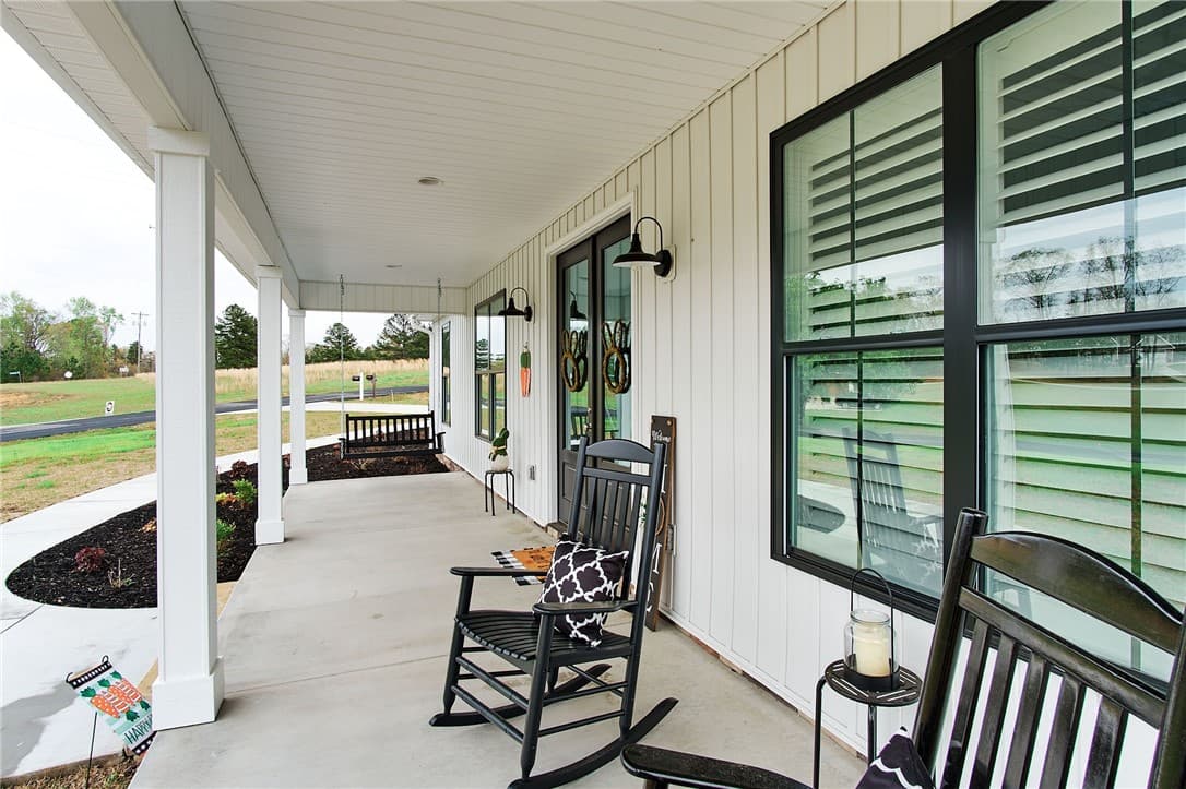 Property image 4 at 205 Nellie Road, Walhalla, SC 29691