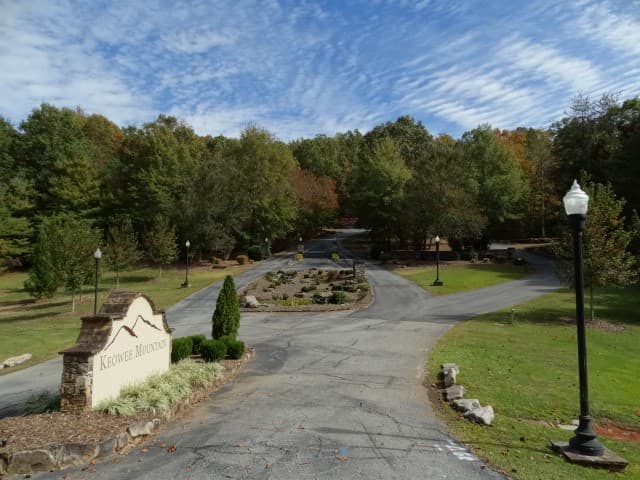 Property image 2 at 210 Cliffside Trail, Pickens, SC 29671