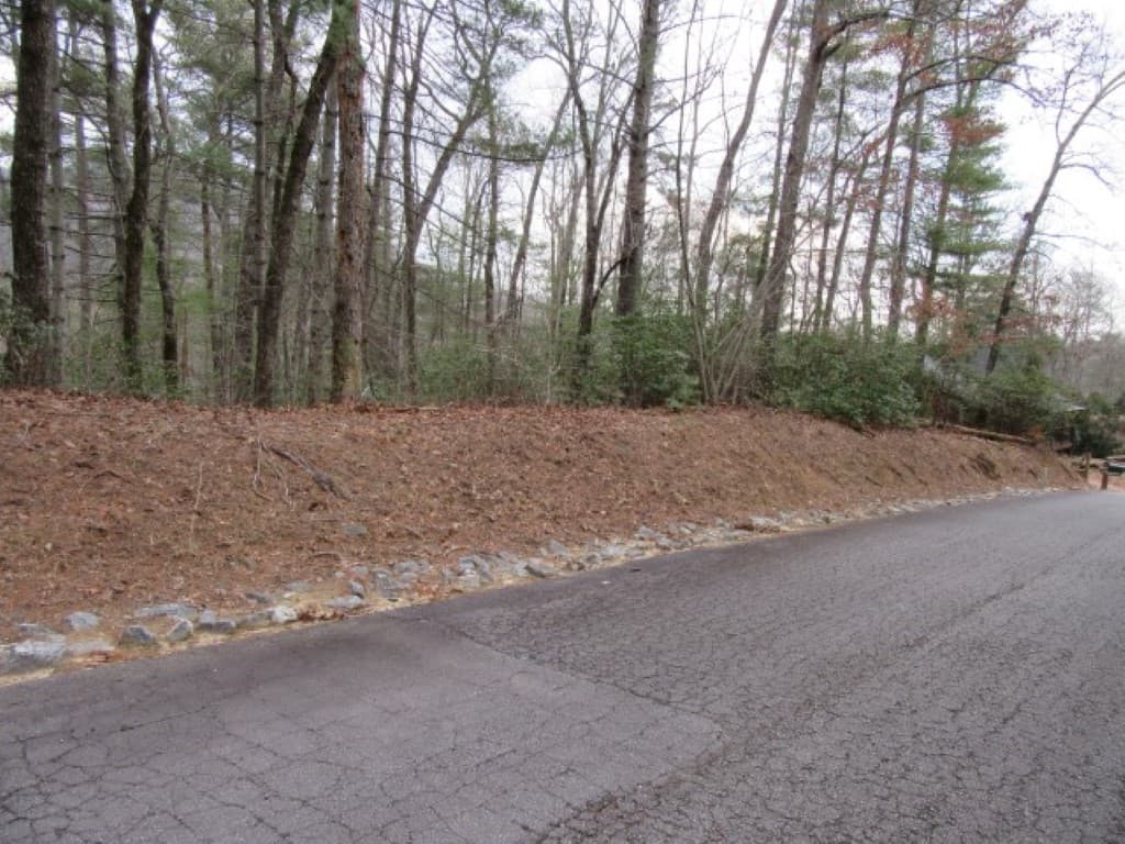 Property image 1 at 430 Whispering Falls Drive, Pickens, SC 29671